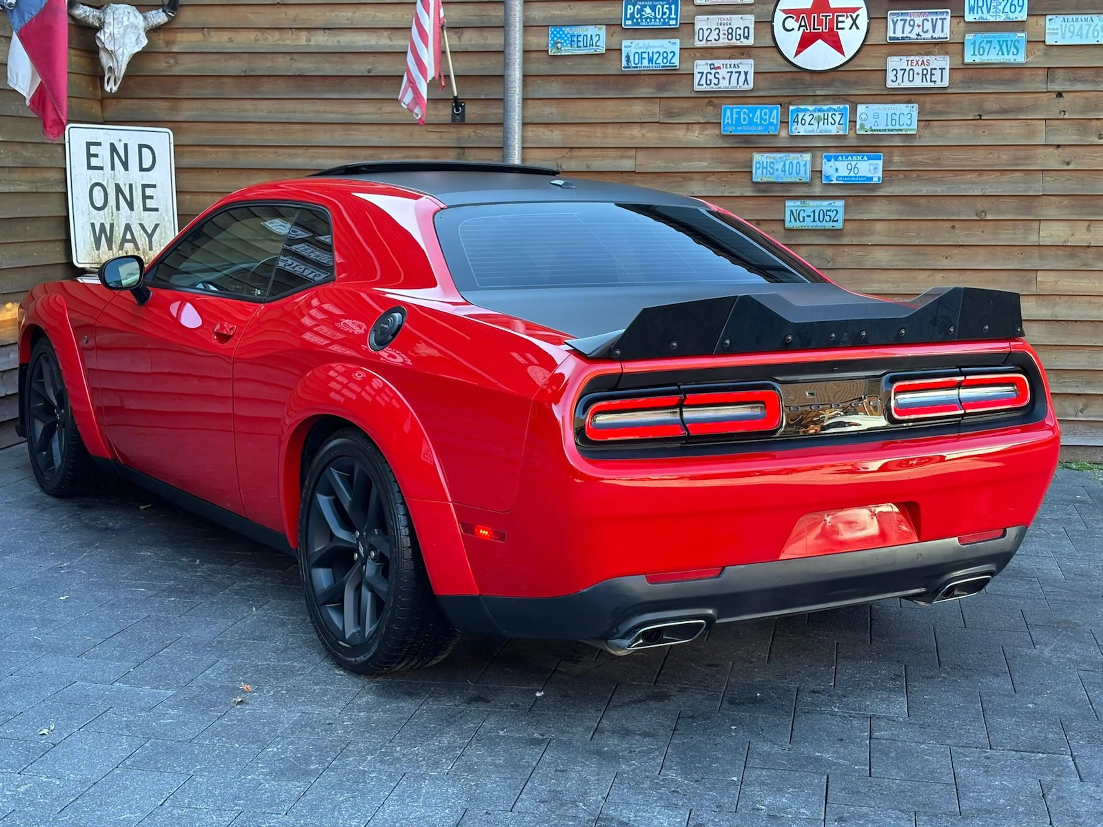 Dodge Challenger 5,7L V8 R/T SZH Widebody LED Schiebed — photo 14