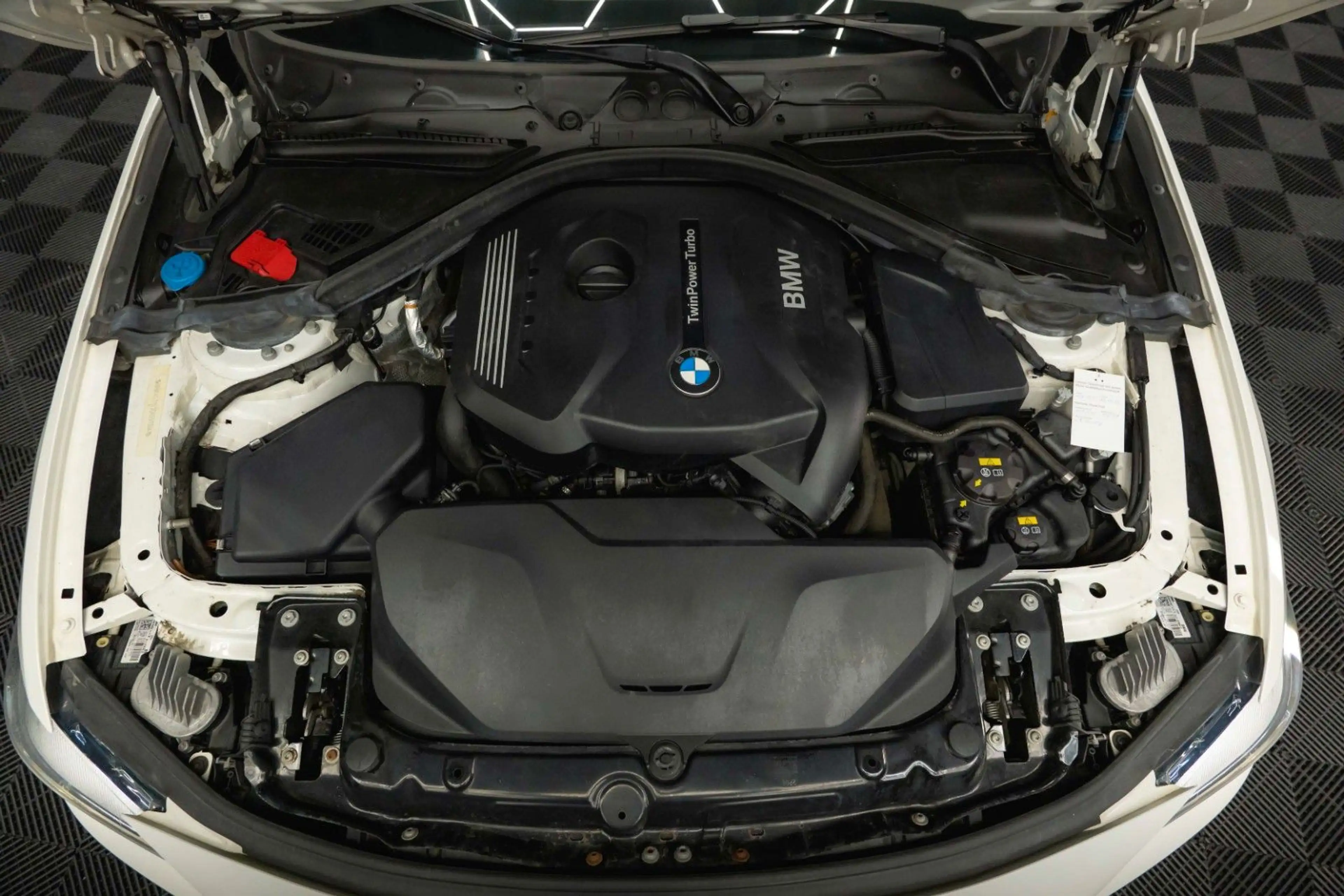 BMW 420 i M Sport Coupe Shadow Line Performance LCI — photo 6