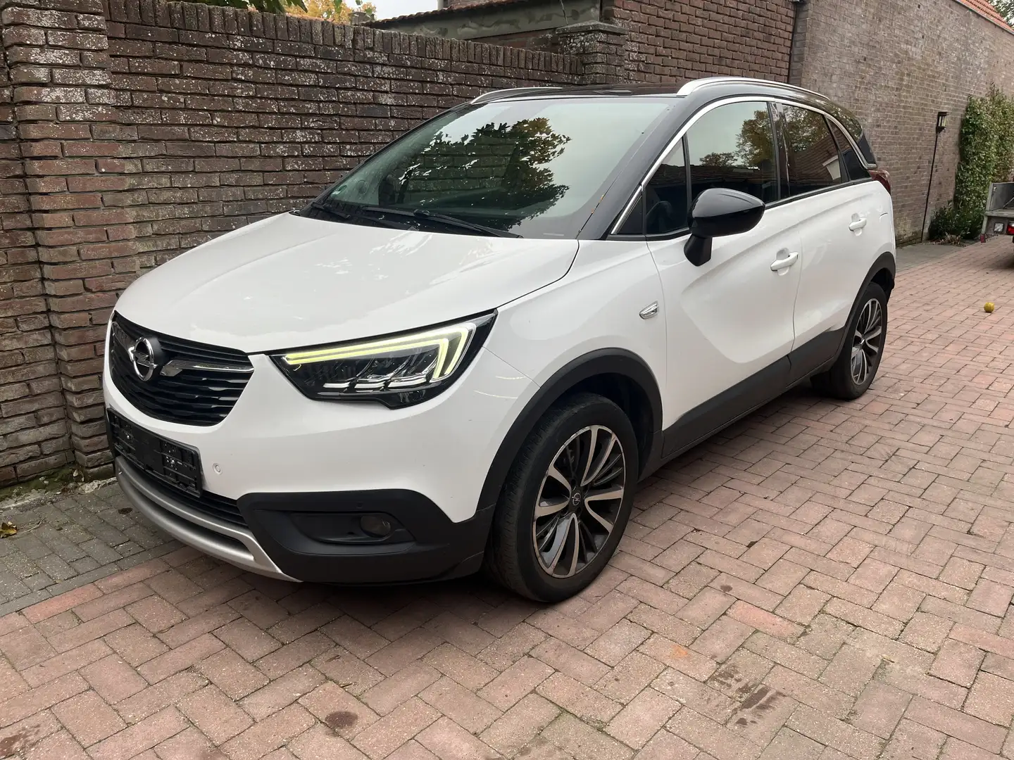 Opel Crossland X 1.2 T. Online Edition Alb - 1