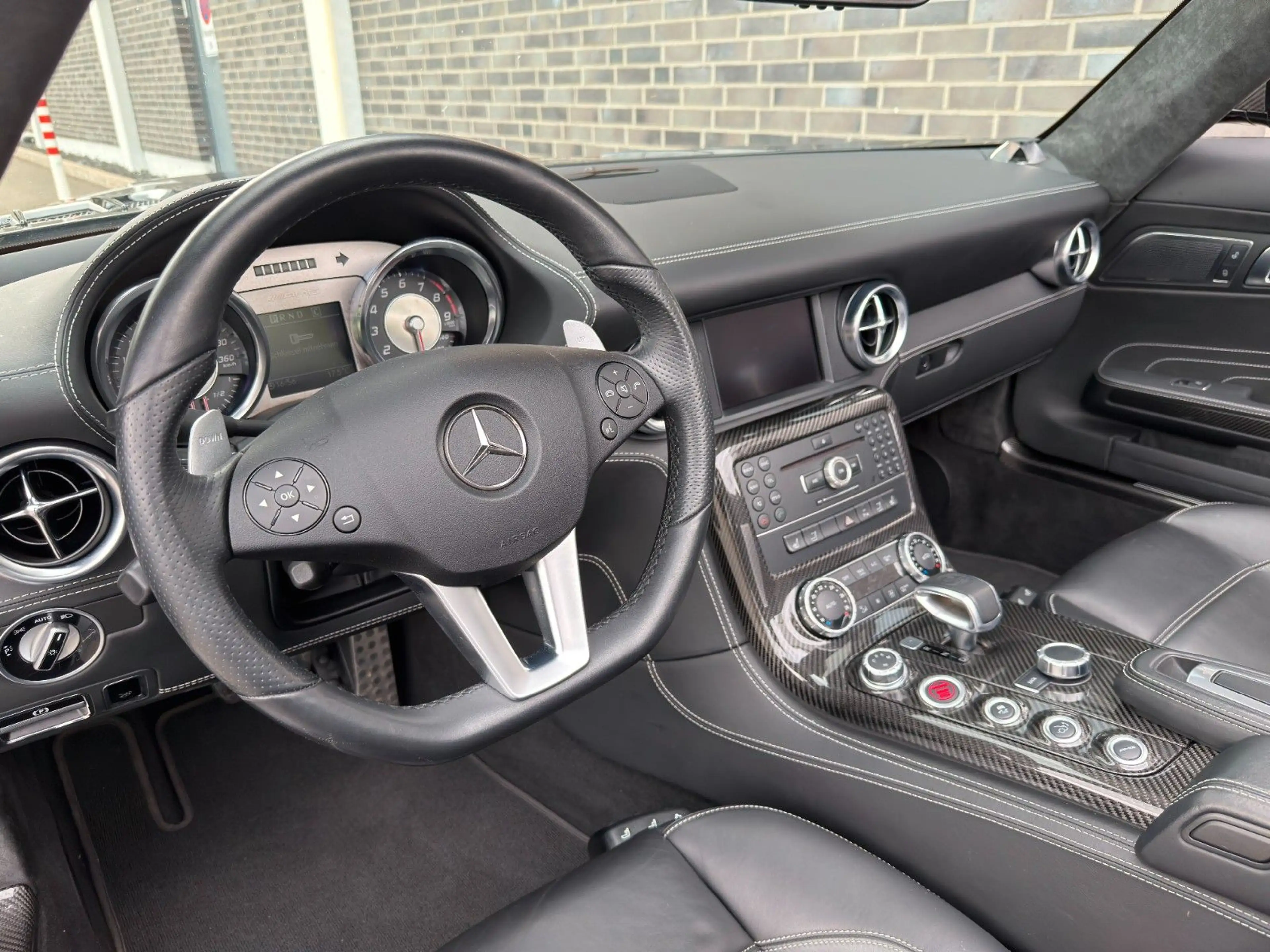 Mercedes-Benz SLS Roadster - Unfallfrei - Sammler - TOP — photo 11