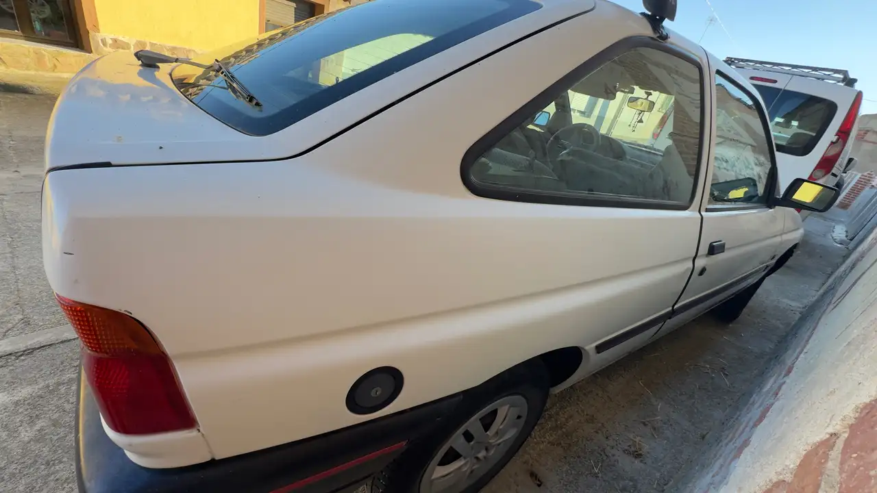 Ford Escort 1.6 CLX CLX, foto 3