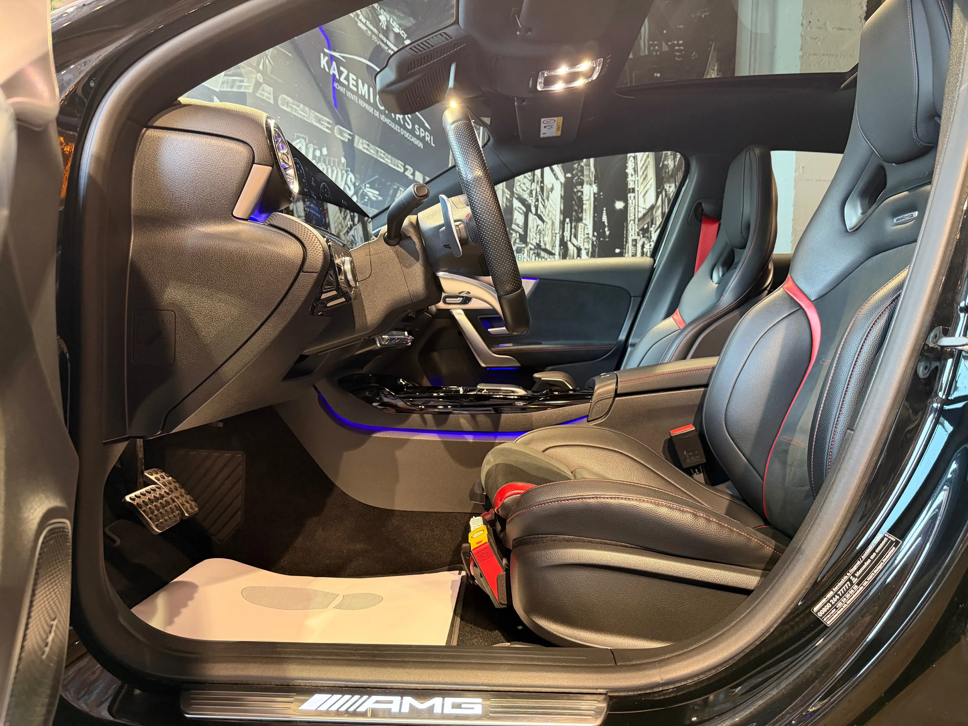 Mercedes-Benz A 35 AMG A 35 AMG 4-Matic * FULL * PANO * CAM * CARNET FULL — photo 14