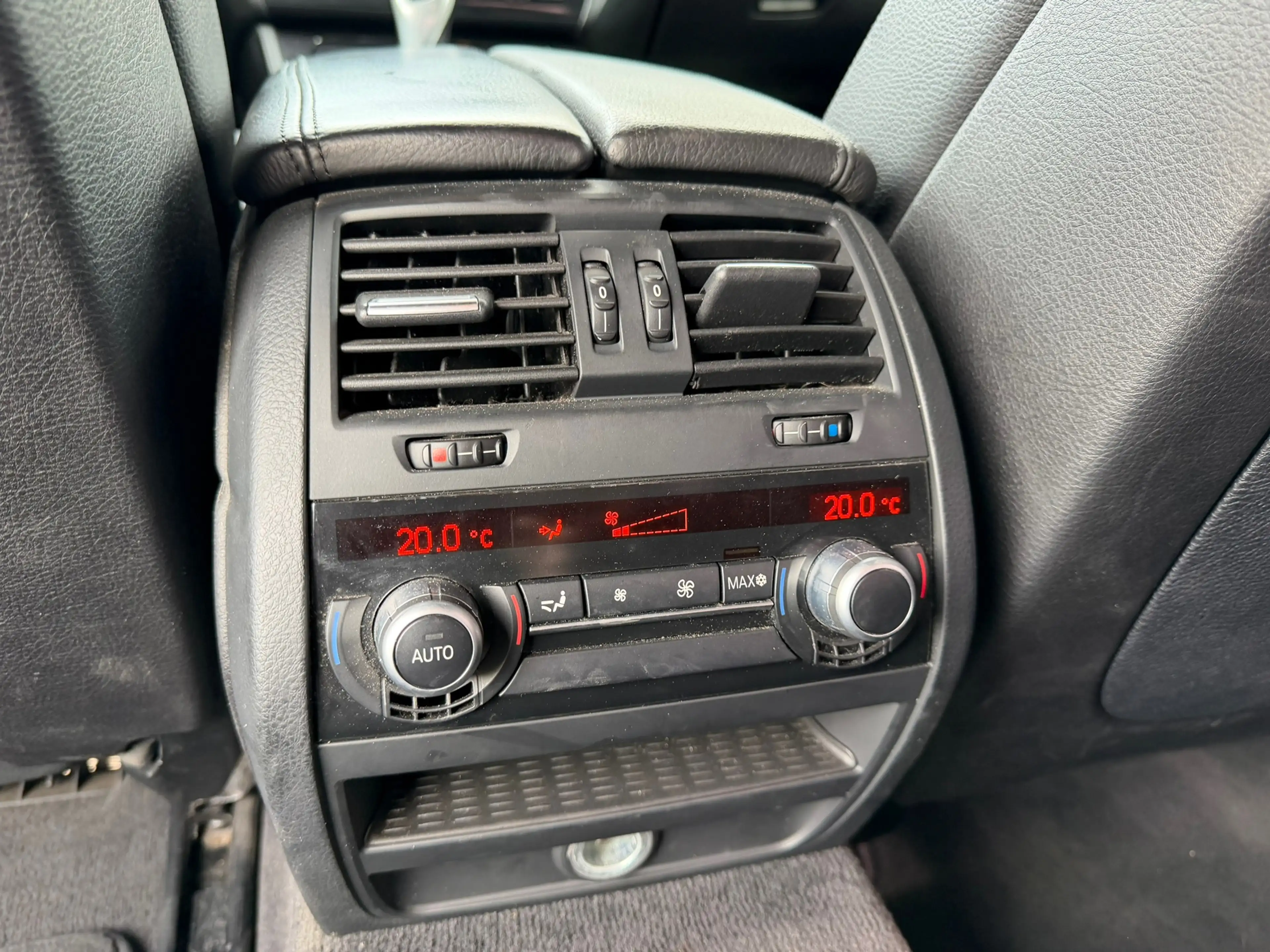 BMW 550 5-serie 550i Executive | 500PK | Eisenmann Uitlaat — photo 11