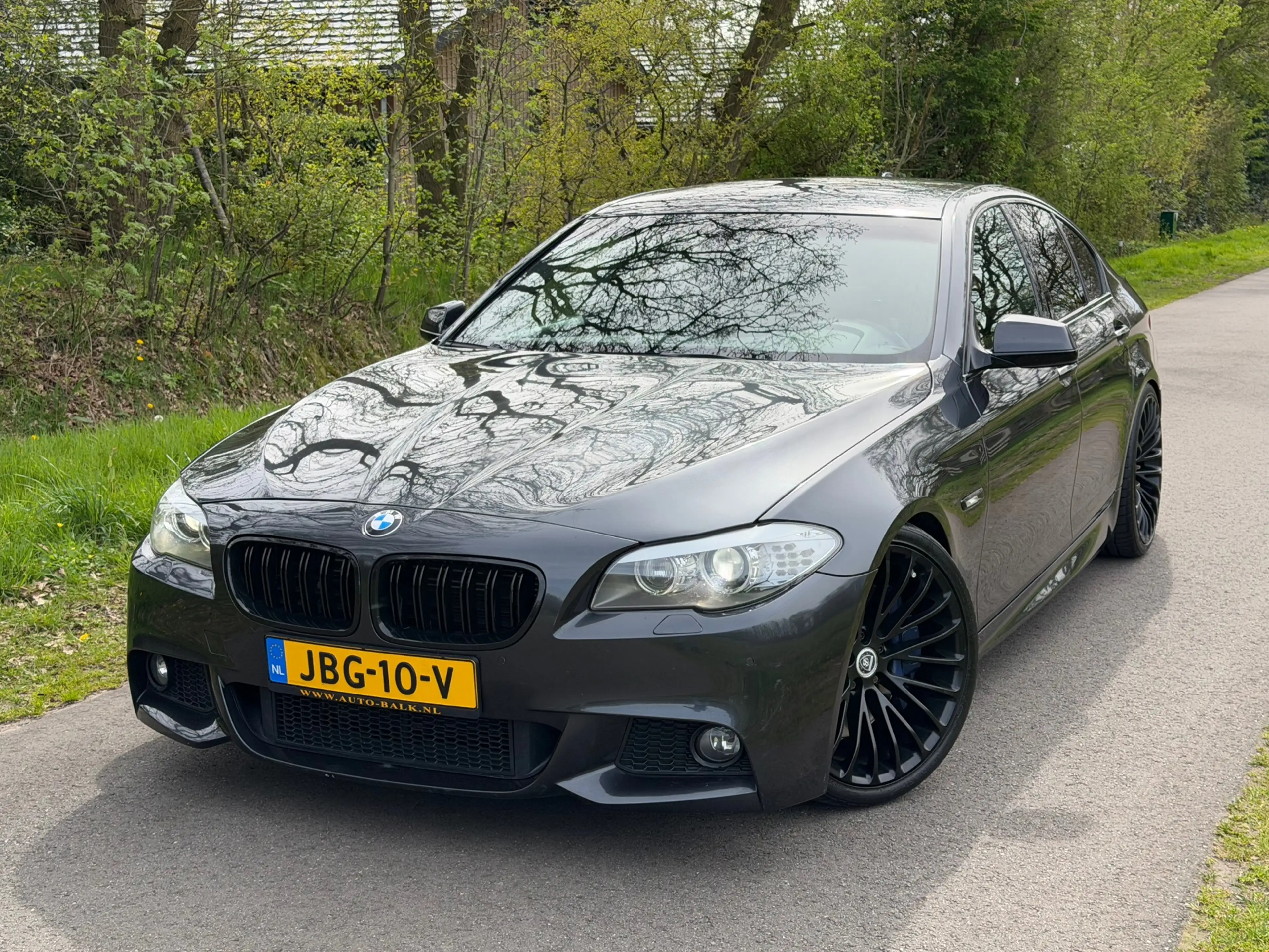 BMW 550 5-serie 550i Executive | 500PK | Eisenmann Uitlaat — photo 2