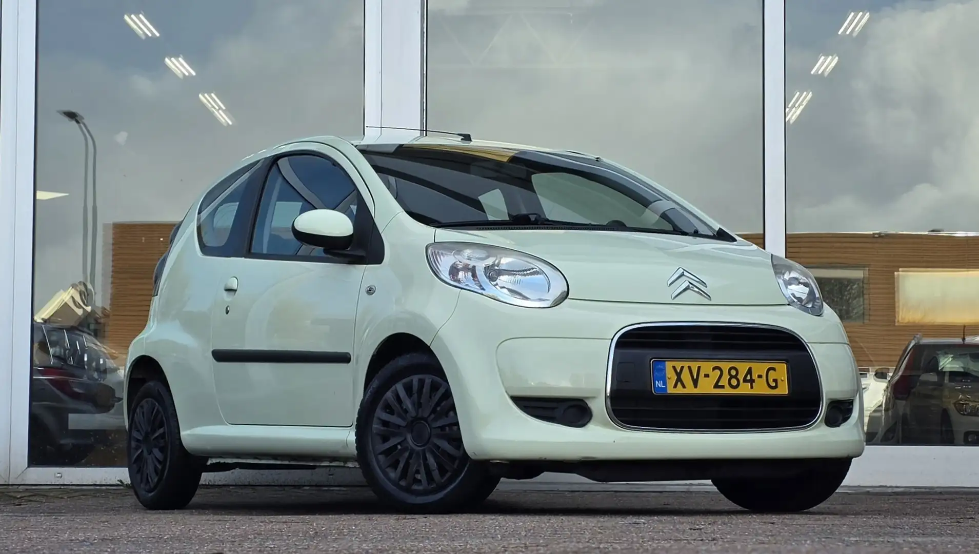 Citroen C1 1.0i12V Ambiance Automaat Airco Elke. pakket Nieuw Geel - 2