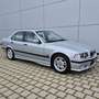 BMW 328 i E36 Limo Autom*M Sport*Leder*SHZ*PDC*Tempom Argent - thumbnail 3