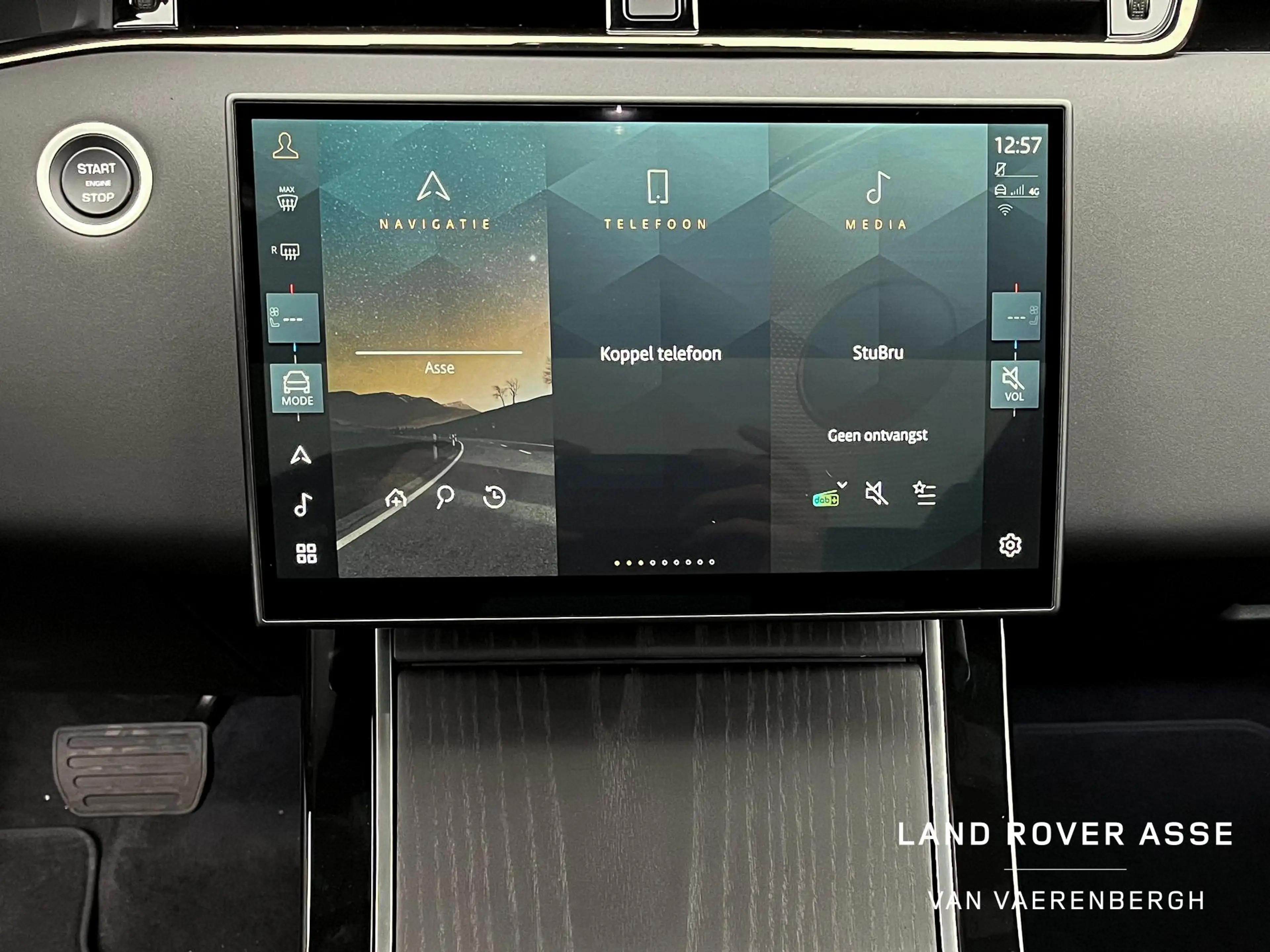 Land Rover Range Rover Evoque P300e S AWD DIRECTIEWAGEN — photo 14
