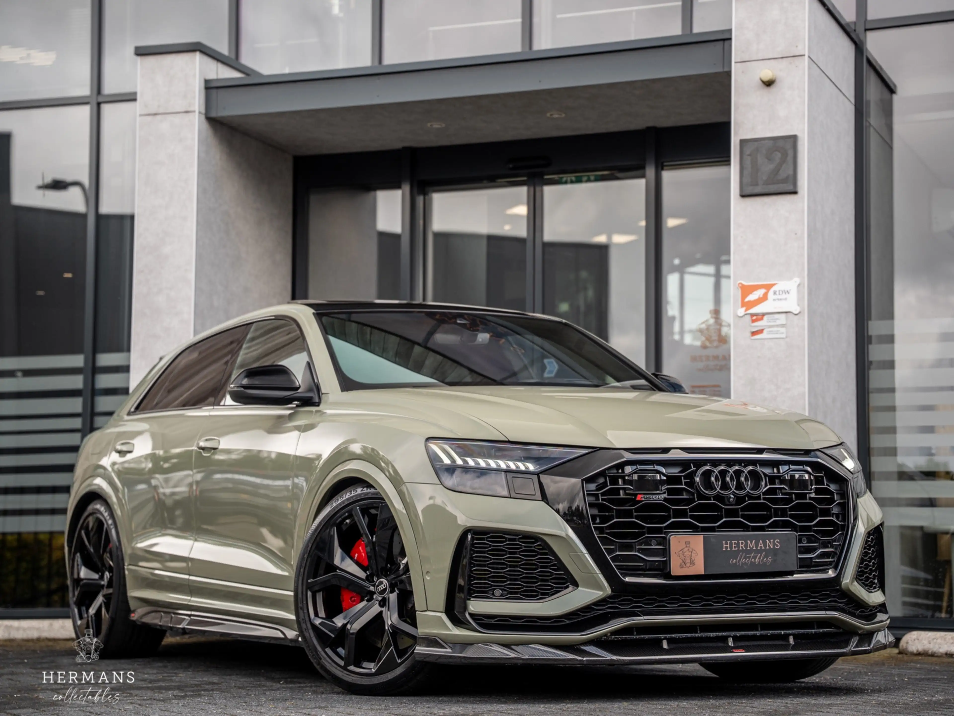Audi RS Q8 RSQ8 4.0 TFSI quattro / URBAN / MTM 722PK / Akrapo