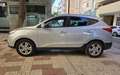Hyundai iX35 1.7CRDI SLE 4x2 Gris - thumbnail 4