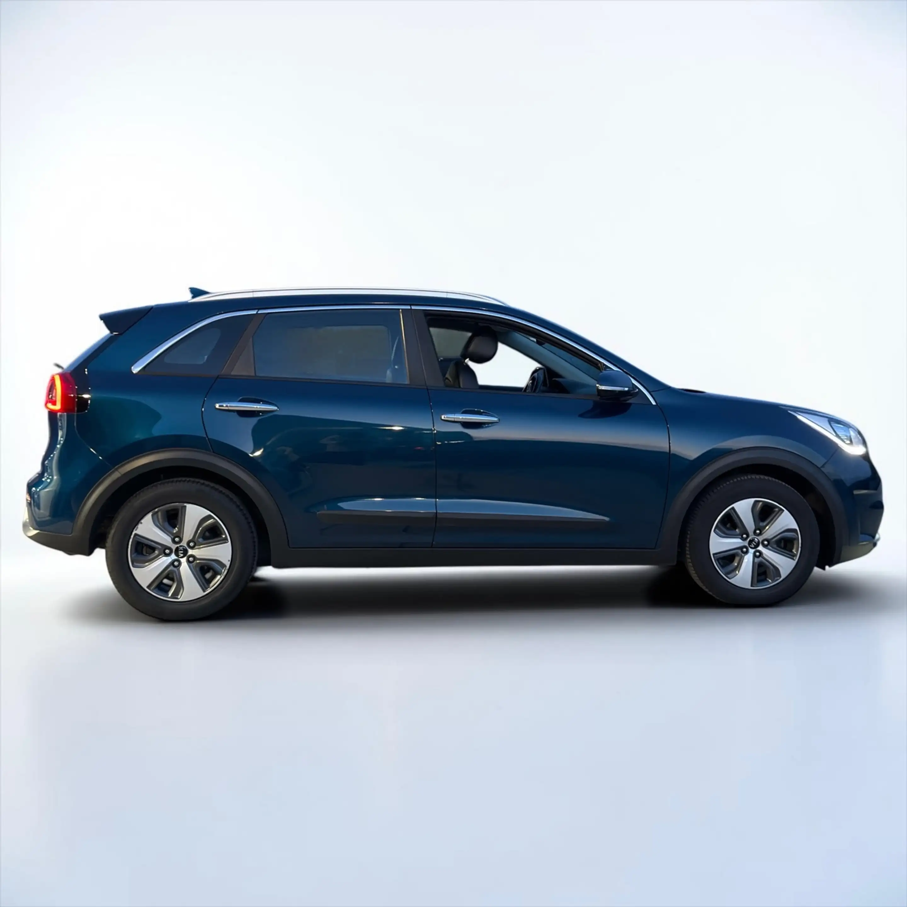 Kia Niro 1.6 GDi Hybrid DynamicLine LED APK — photo 7