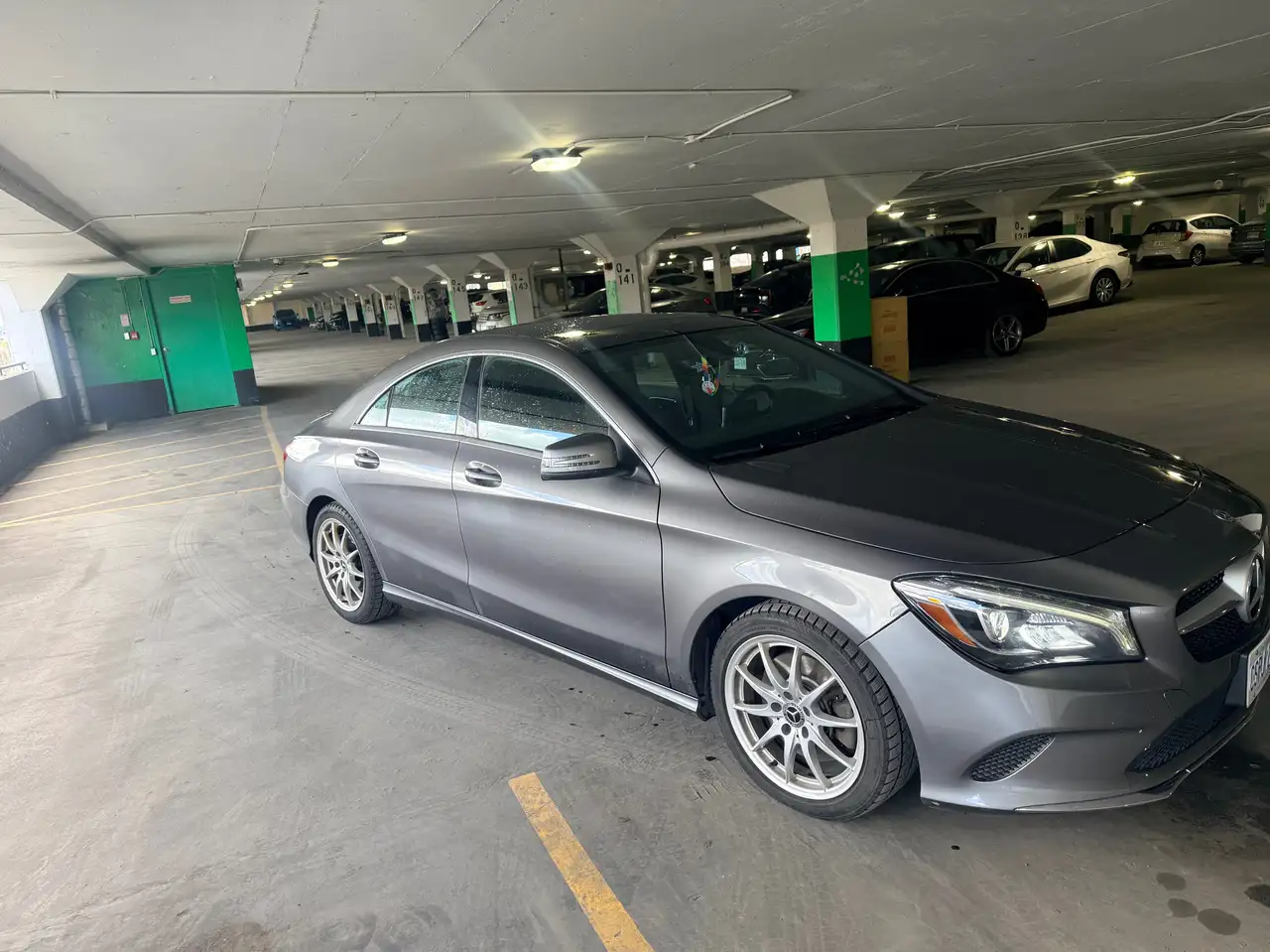 Mercedes-Benz CLA снимка Mercedes-Benz CLA
