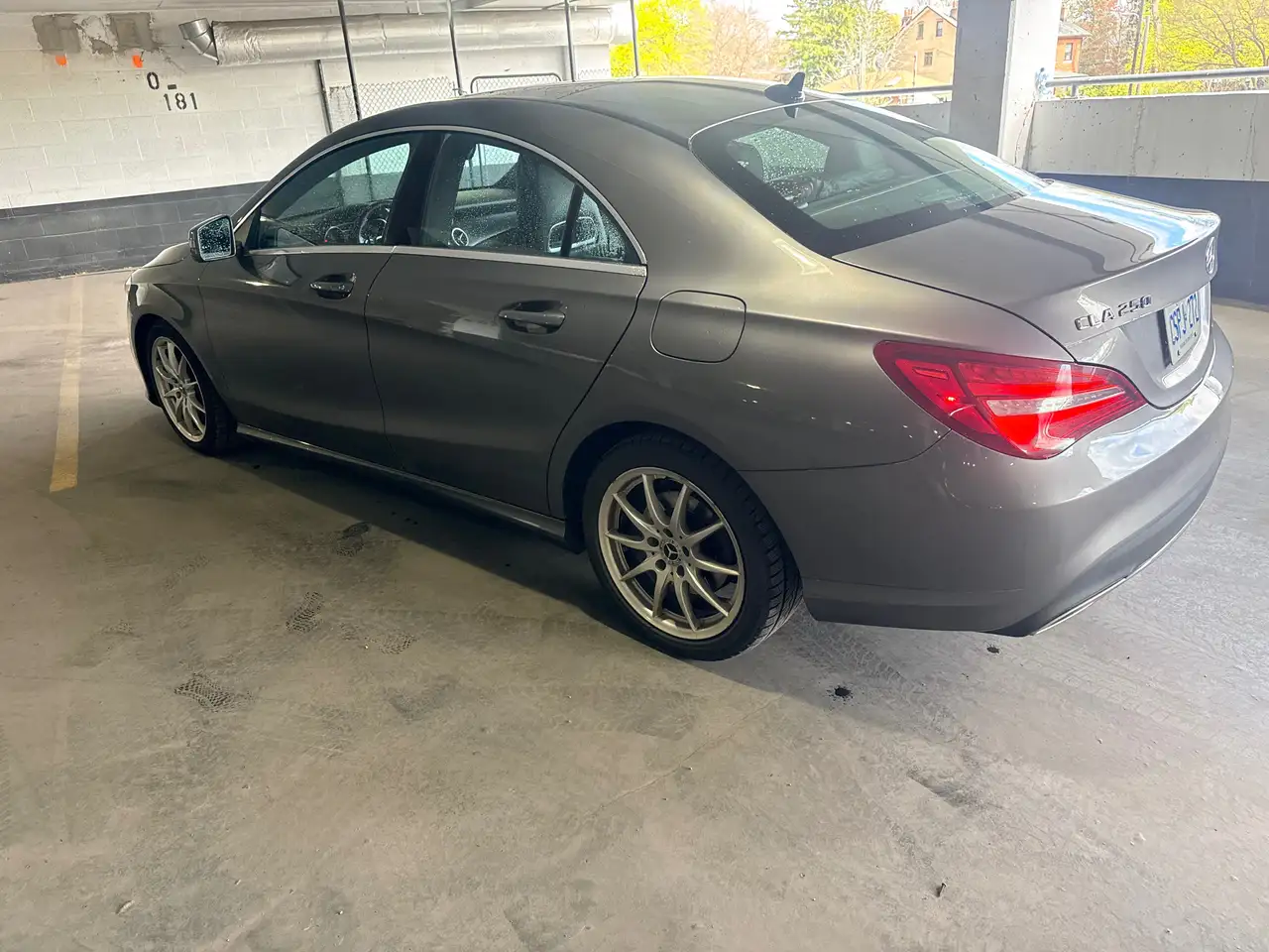 Mercedes-Benz CLA снимка Mercedes-Benz CLA