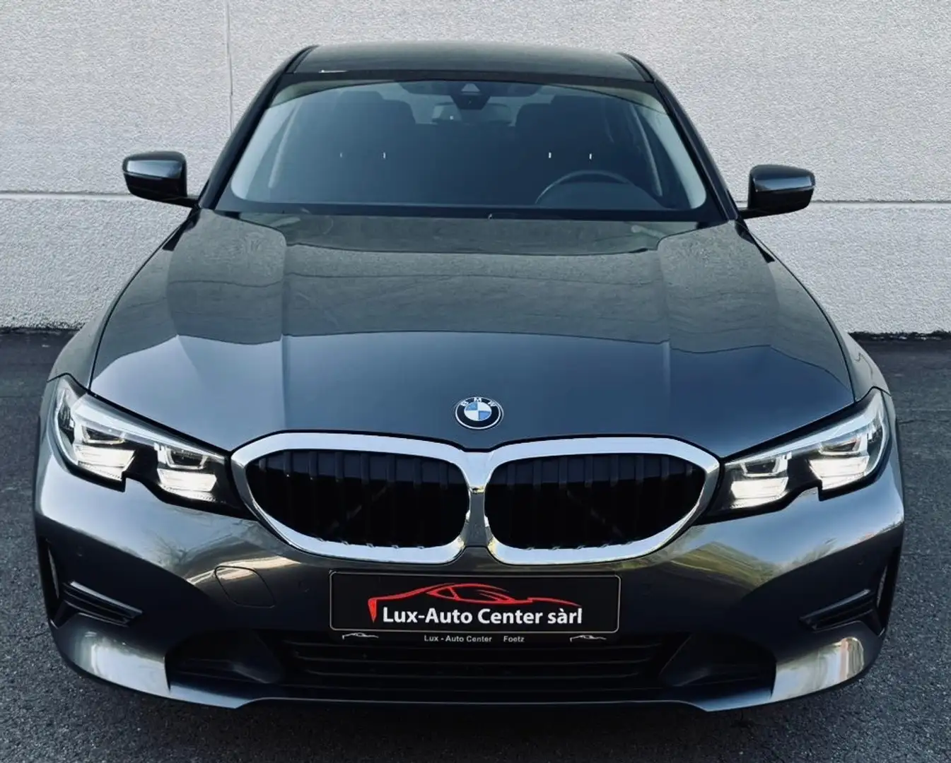 BMW 316 2.0 dA 122 // Garantie 12 Mois ✅ Grau - 1
