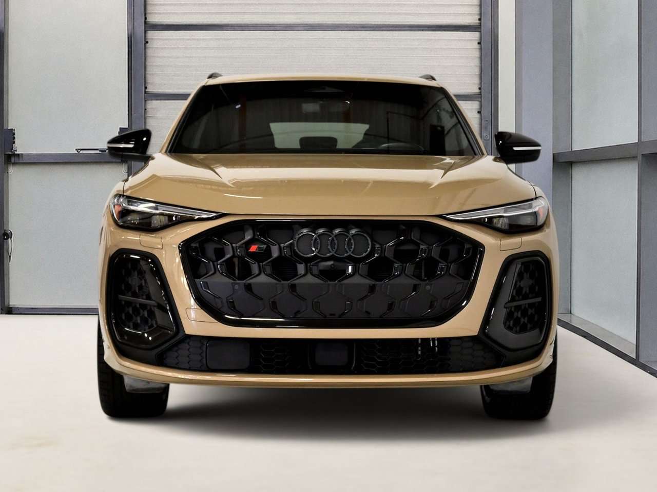 2025 Audi SQ5 Technik / Black optics / Massages / Carplay  / Exclusive Rates And Available Audi Warranty For Your New Audi / Taux Exclu — снимка 5