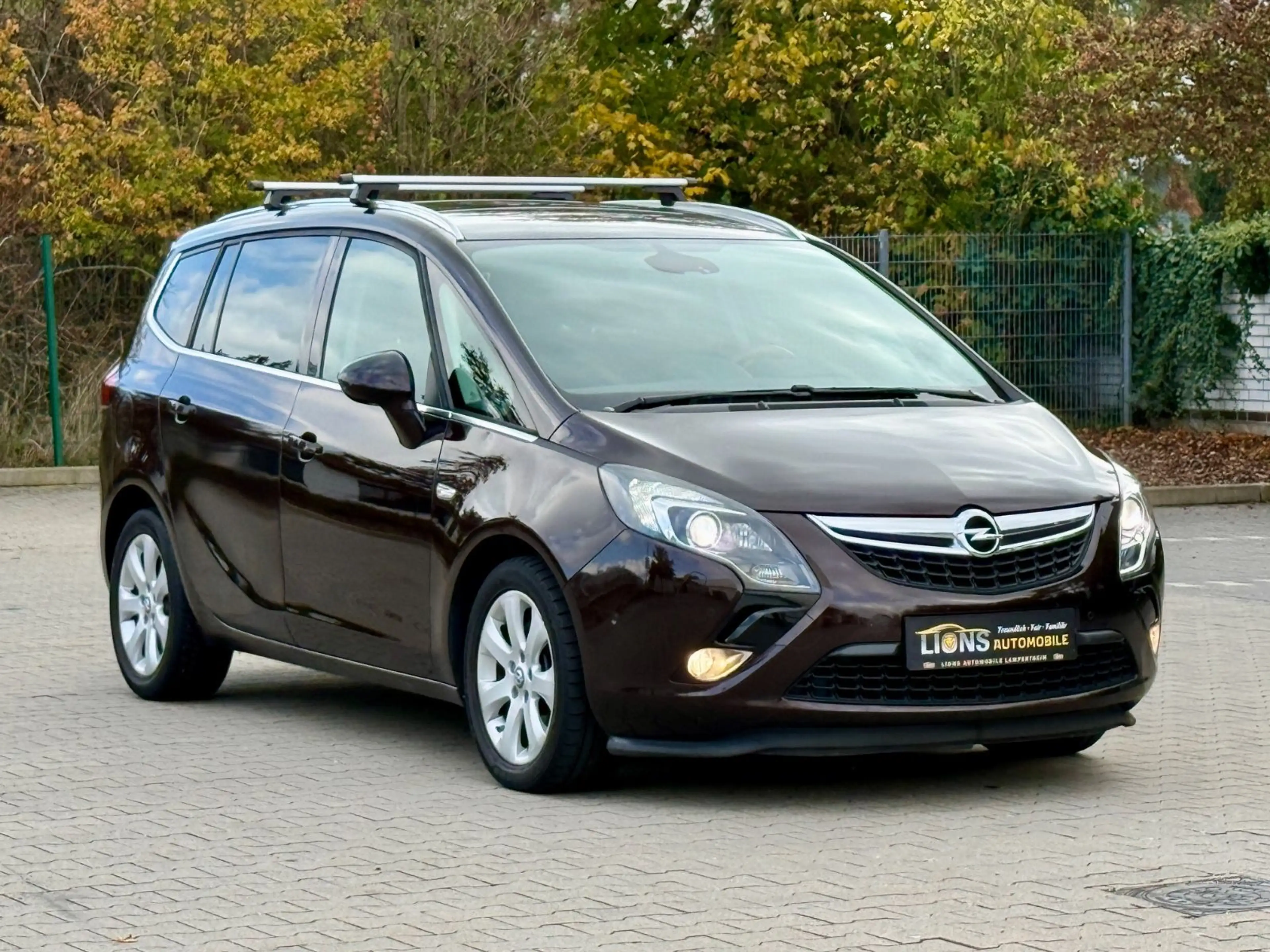 Opel Zafira C Tourer Innovation/KLIMA/NAVI/PDC/8FACH/