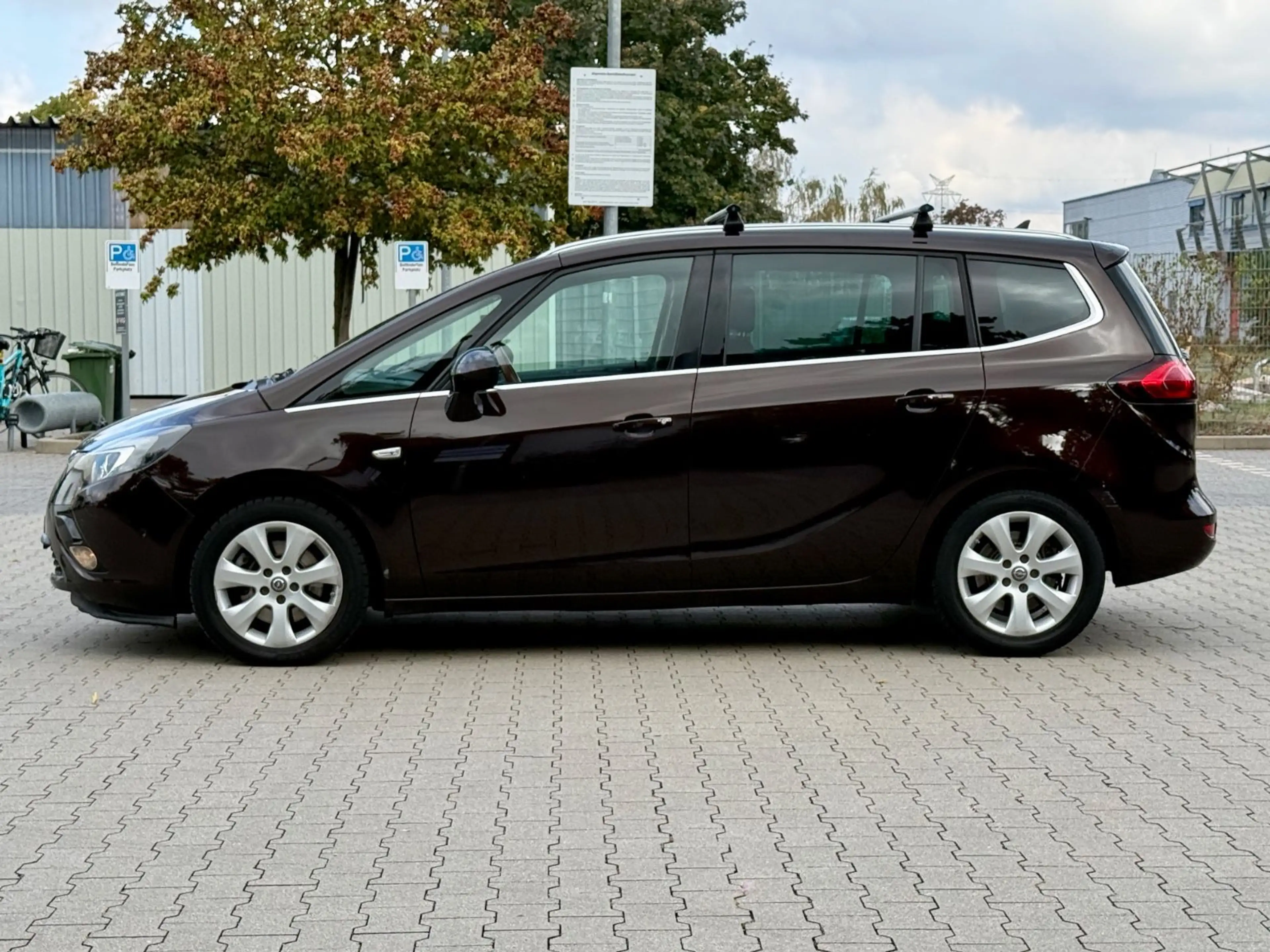 Opel Zafira C Tourer Innovation/KLIMA/NAVI/PDC/8FACH/ — photo 6