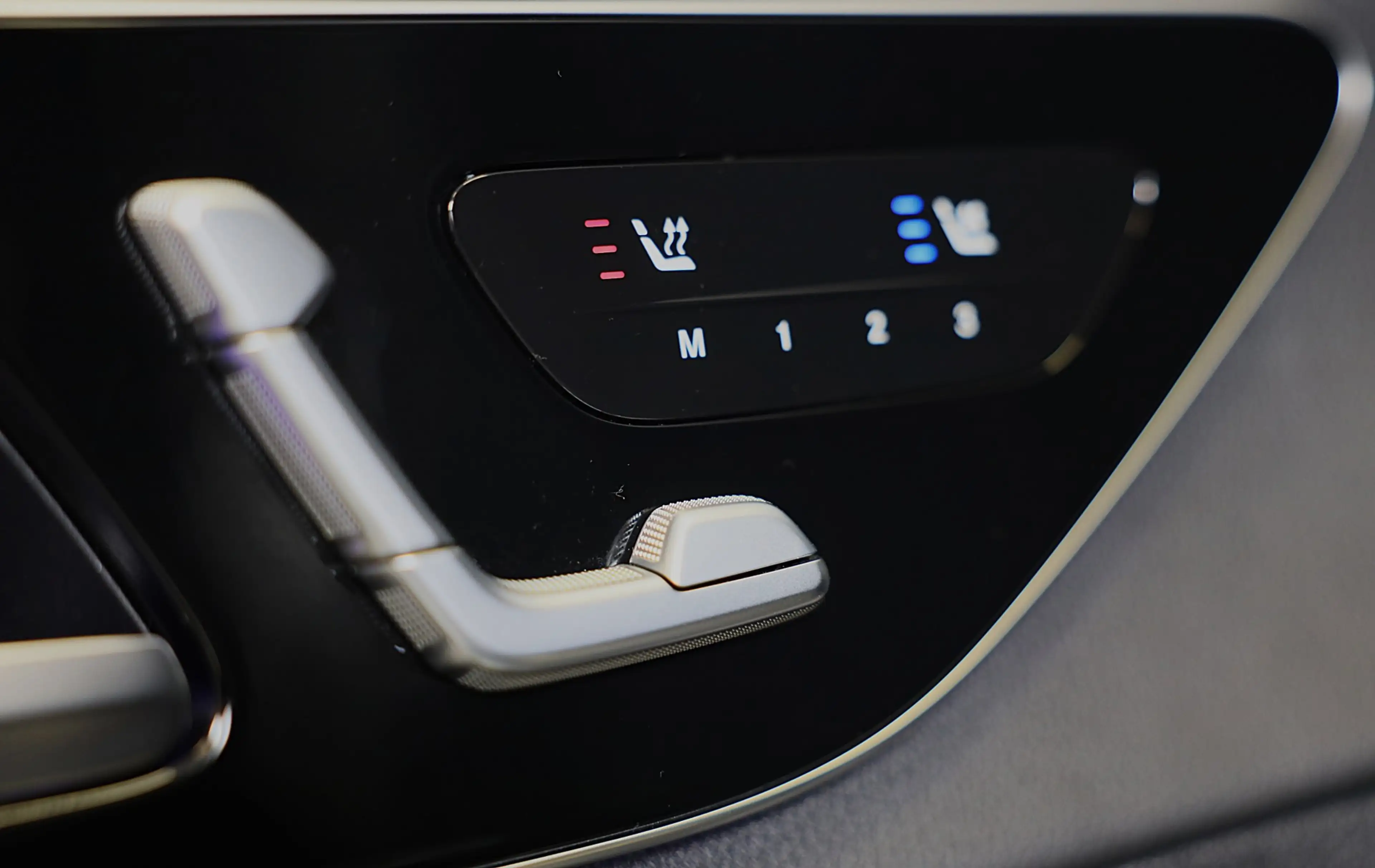 Mercedes-Benz GLC 400 400e 4MATIC AMG 63 Look / Massage / Burmester / He — photo 12