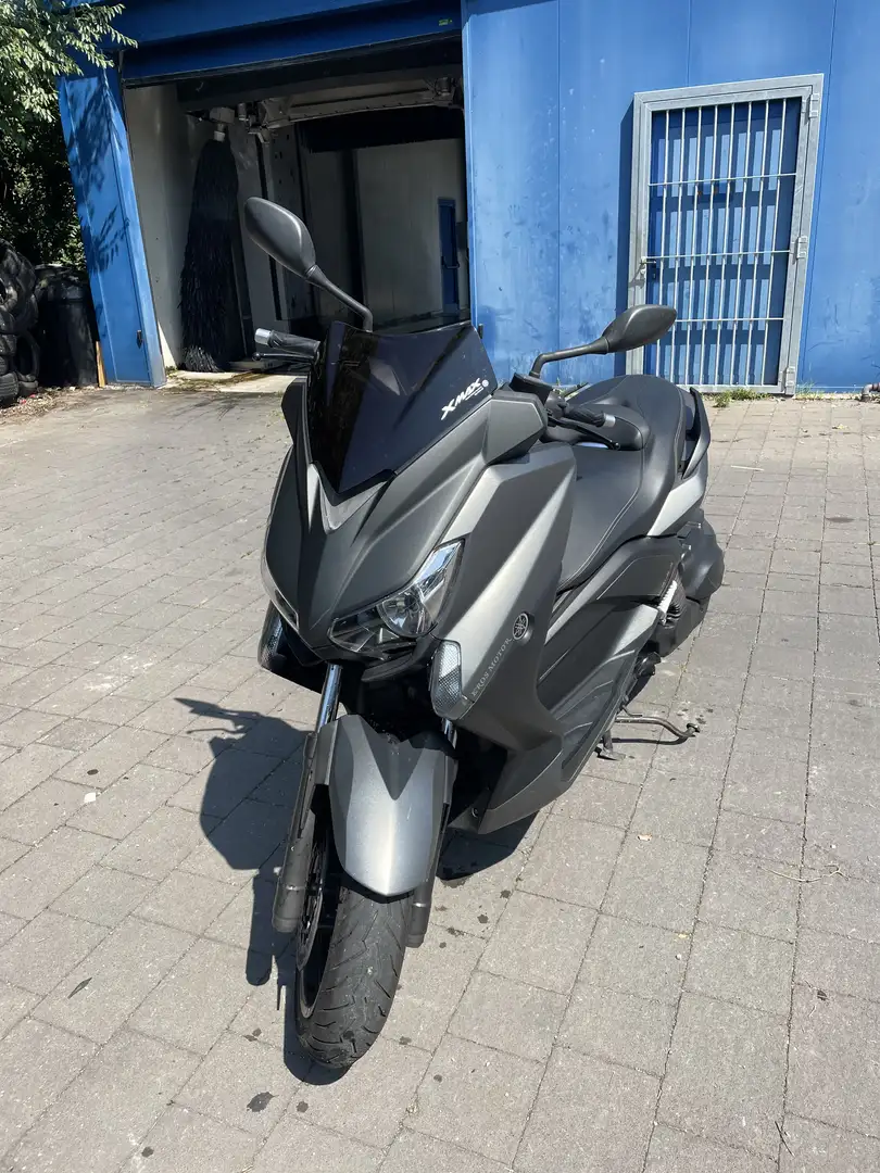 Yamaha X-Max 400 - 1
