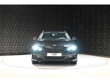 318d Touring Business Design - BVA TOURING G21 318d PHASE 1