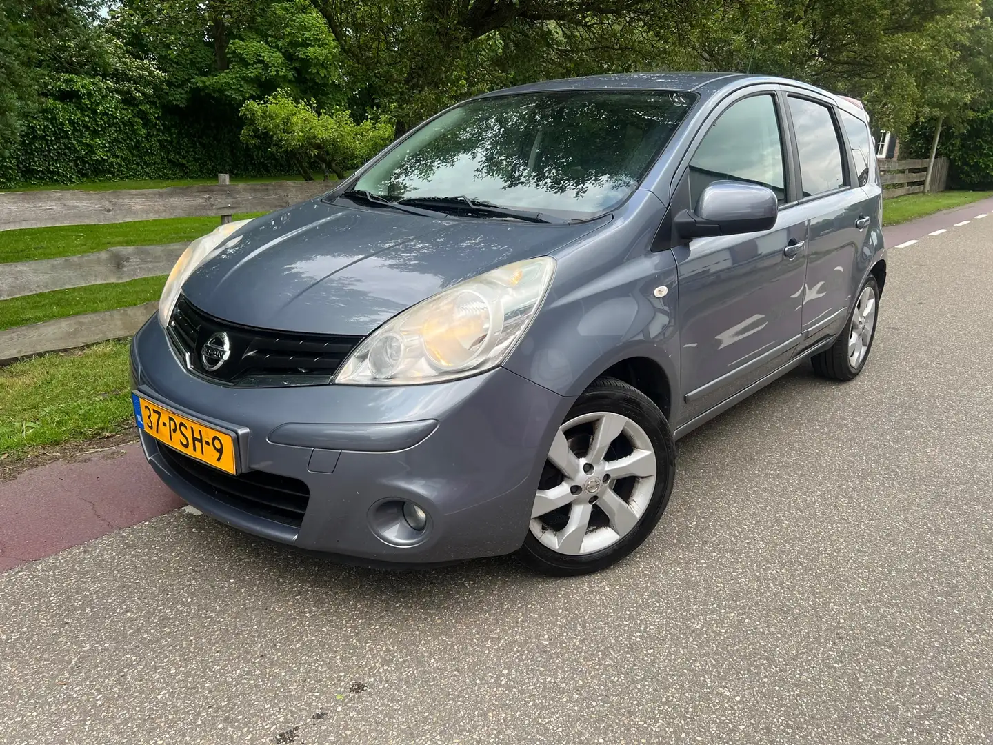 Nissan Note 1.4 Life + Trekhaak Azul - 1