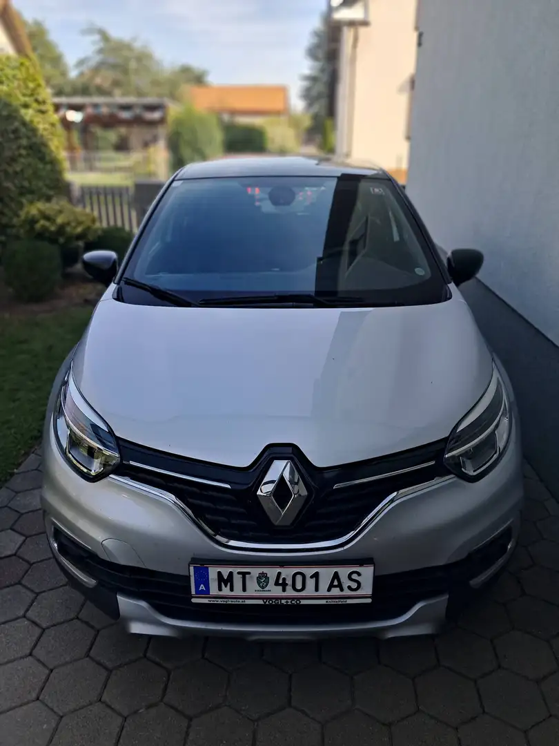 Renault Captur Captur ENERGY TCe 90 4Austria 4Austria Grau - 2