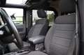 Jeep Wrangler 3.8i V6 Aut. Sahara 2 drs JK 4x4 / LED / Apple Car Zwart - thumbnail 13