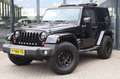 Jeep Wrangler 3.8i V6 Aut. Sahara 2 drs JK 4x4 / LED / Apple Car Zwart - thumbnail 1
