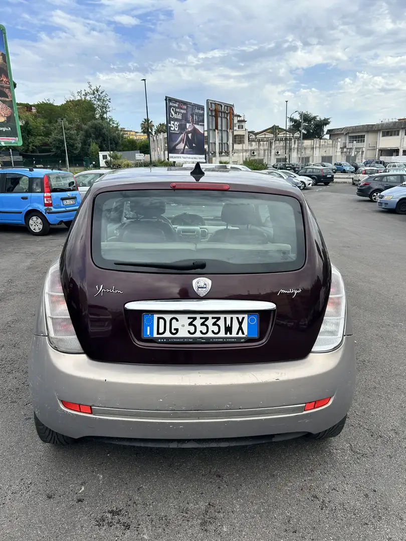 Lancia Ypsilon 1.3 mjt Oro dfn - 2