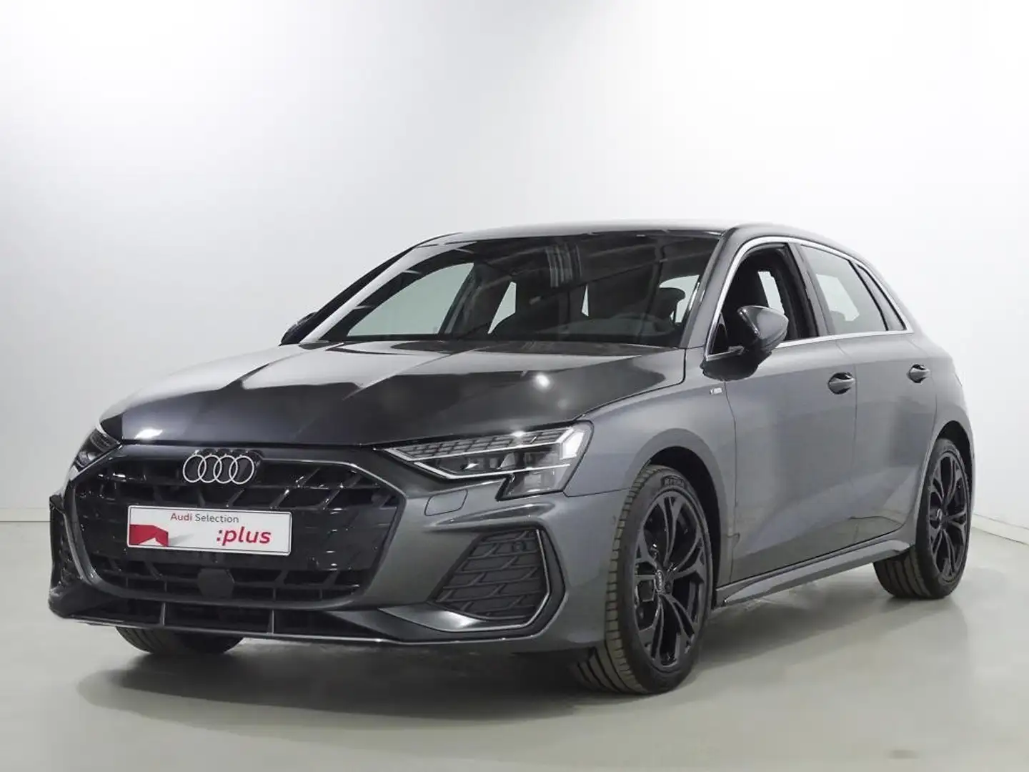 Audi A3 Sportback TFSI Genuine S tronic 110kW Gris - 1