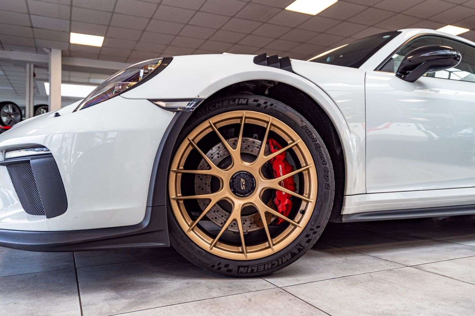 Second hand Porsche 911 