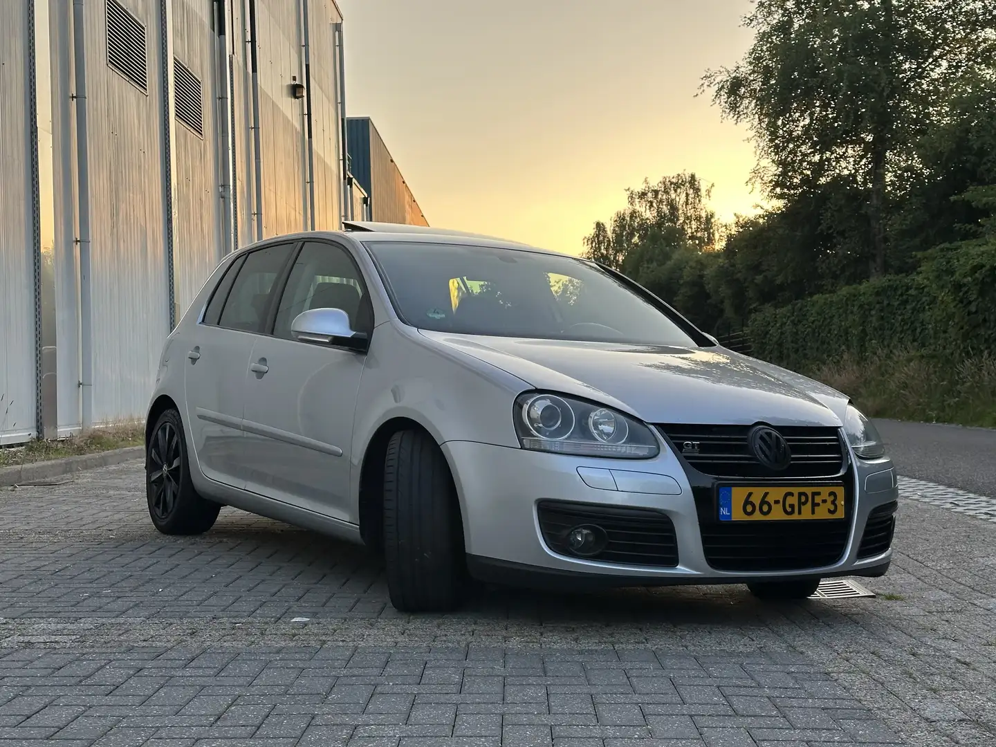 Volkswagen Golf 1.4 TSI GT Sport - 1