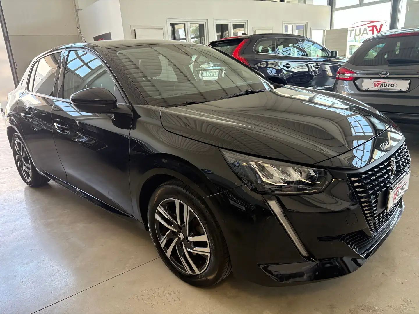 Peugeot 208 208 1.2 puretech Allure s AUTO PER NEOPATENTATI Noir - 2