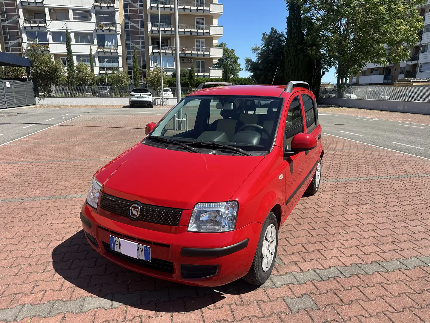 Fiat Panda 1.2 MyLife E5 Rojo - 1
