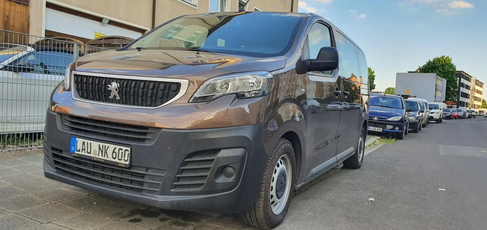 Peugeot Expert L2 NEU Motor  8 Sitze 2 schiebetür Hnědá - 1