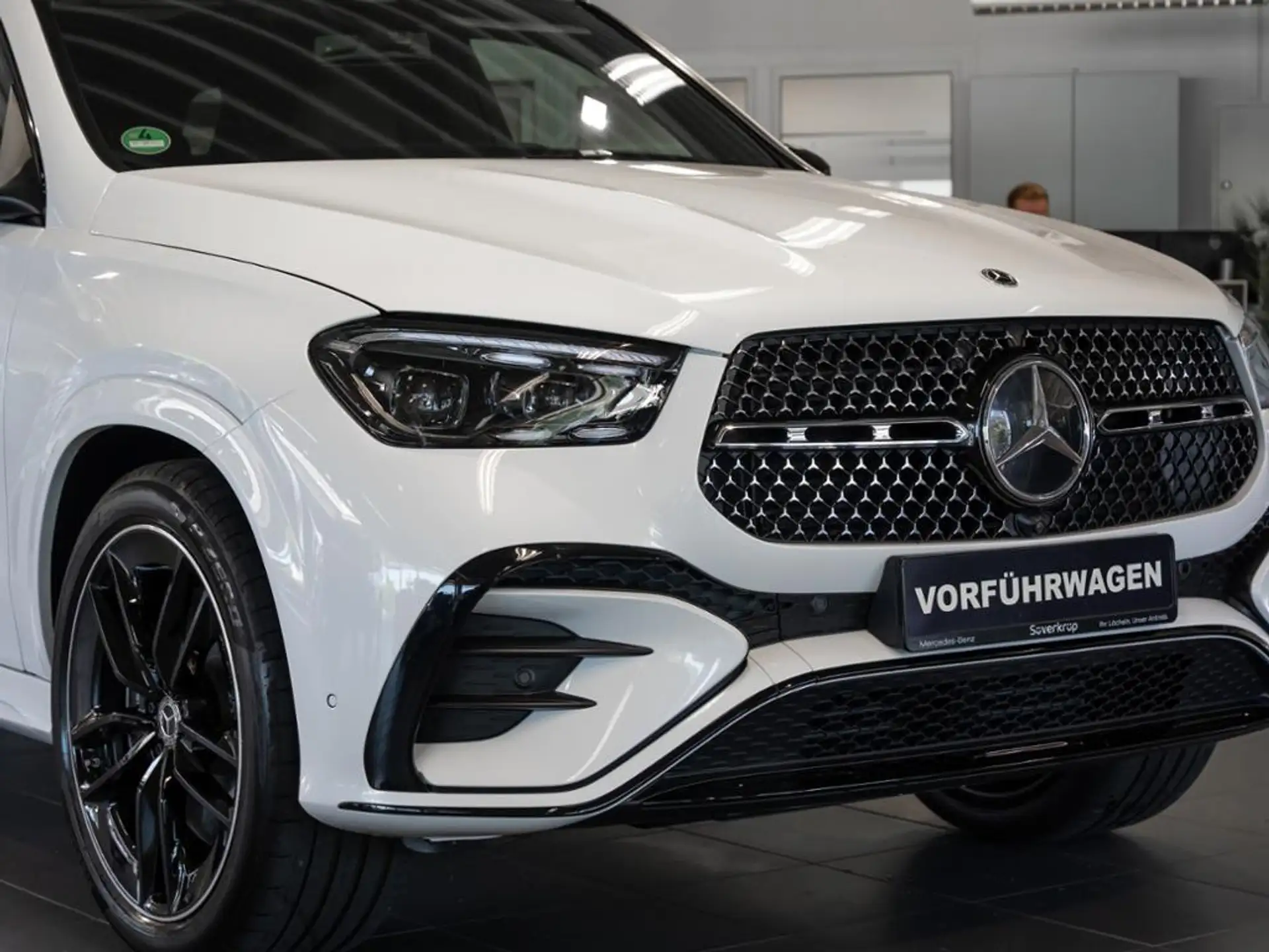 Mercedes-Benz GLE GLE 350 2026 흰색 사진 3