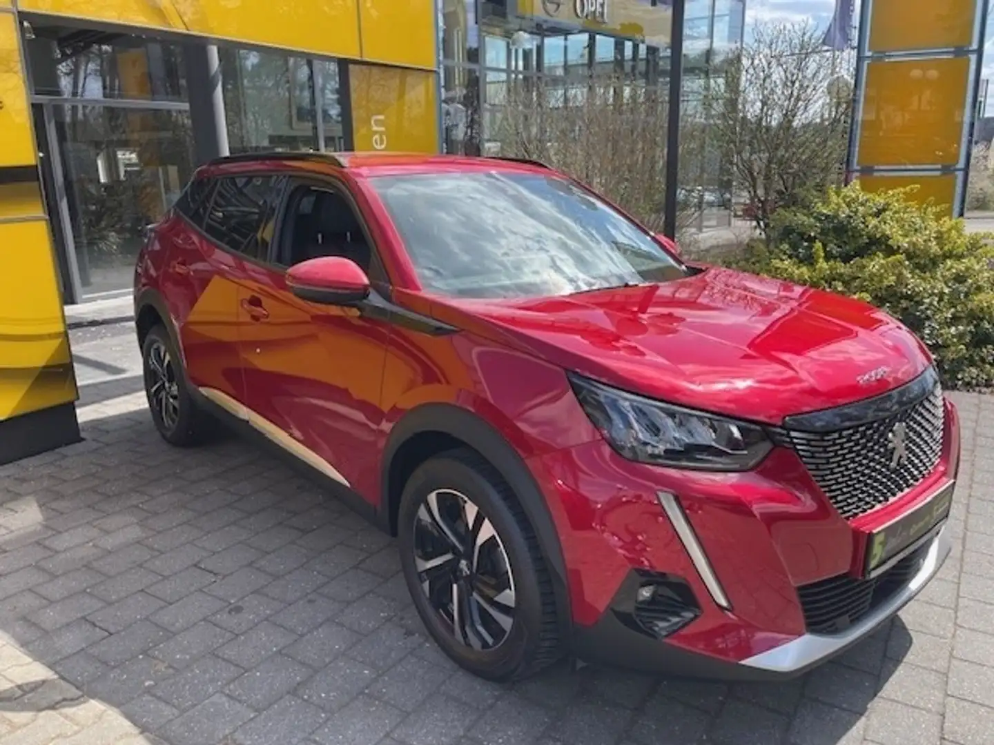 Peugeot 2008 1.2 PureTech Klima,Tempomat,Einparkhilfe Rouge - 2