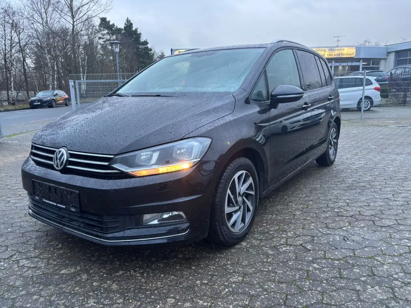 Volkswagen Touran Sound BMT/Start-Stopp *7 Sitzer Schwarz - 1