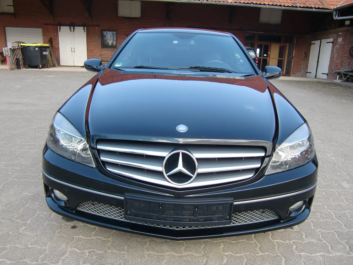 Mercedes-Benz CLC 180 Kompressor Negru - 1