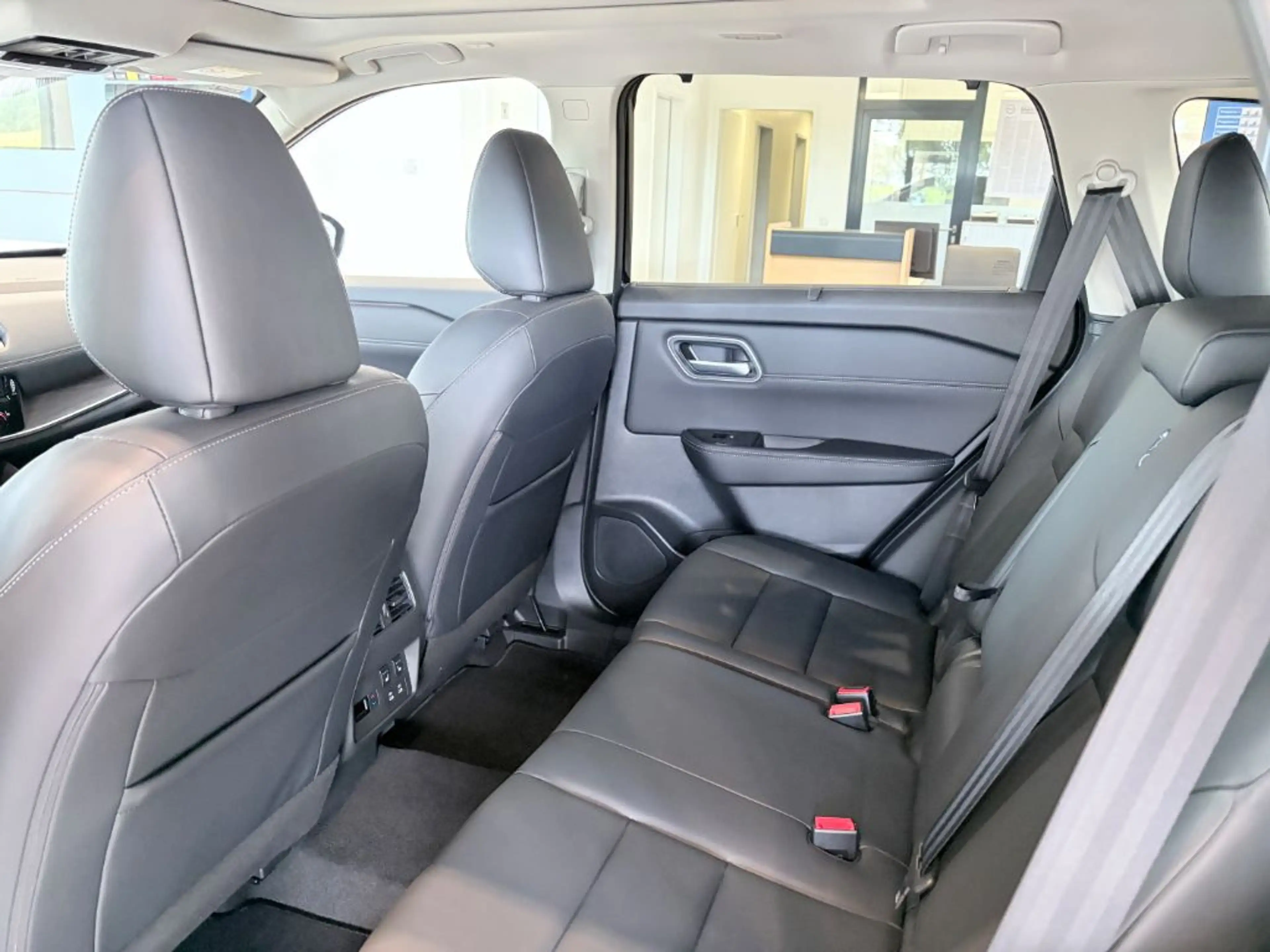Nissan X-Trail 1.5 VC-T e-POWER e-4ORCE Tekna PGD — photo 11