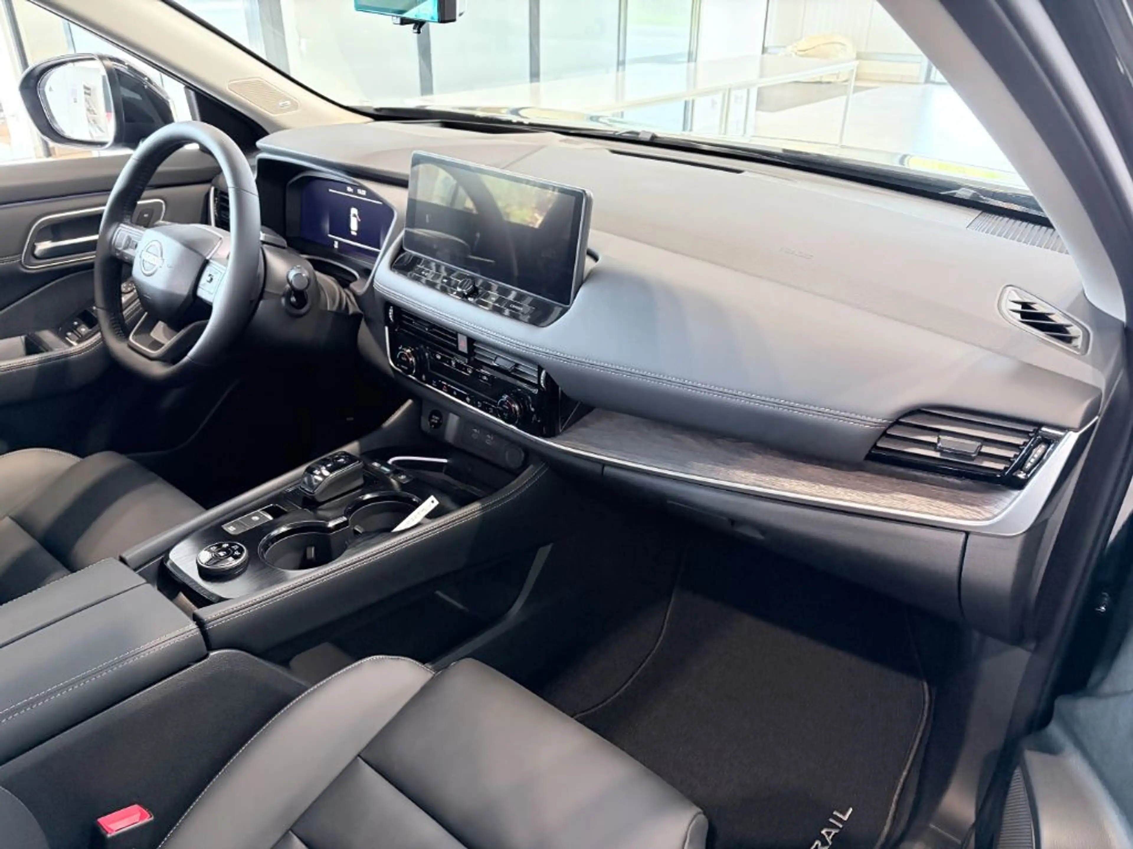 Nissan X-Trail 1.5 VC-T e-POWER e-4ORCE Tekna PGD — photo 12