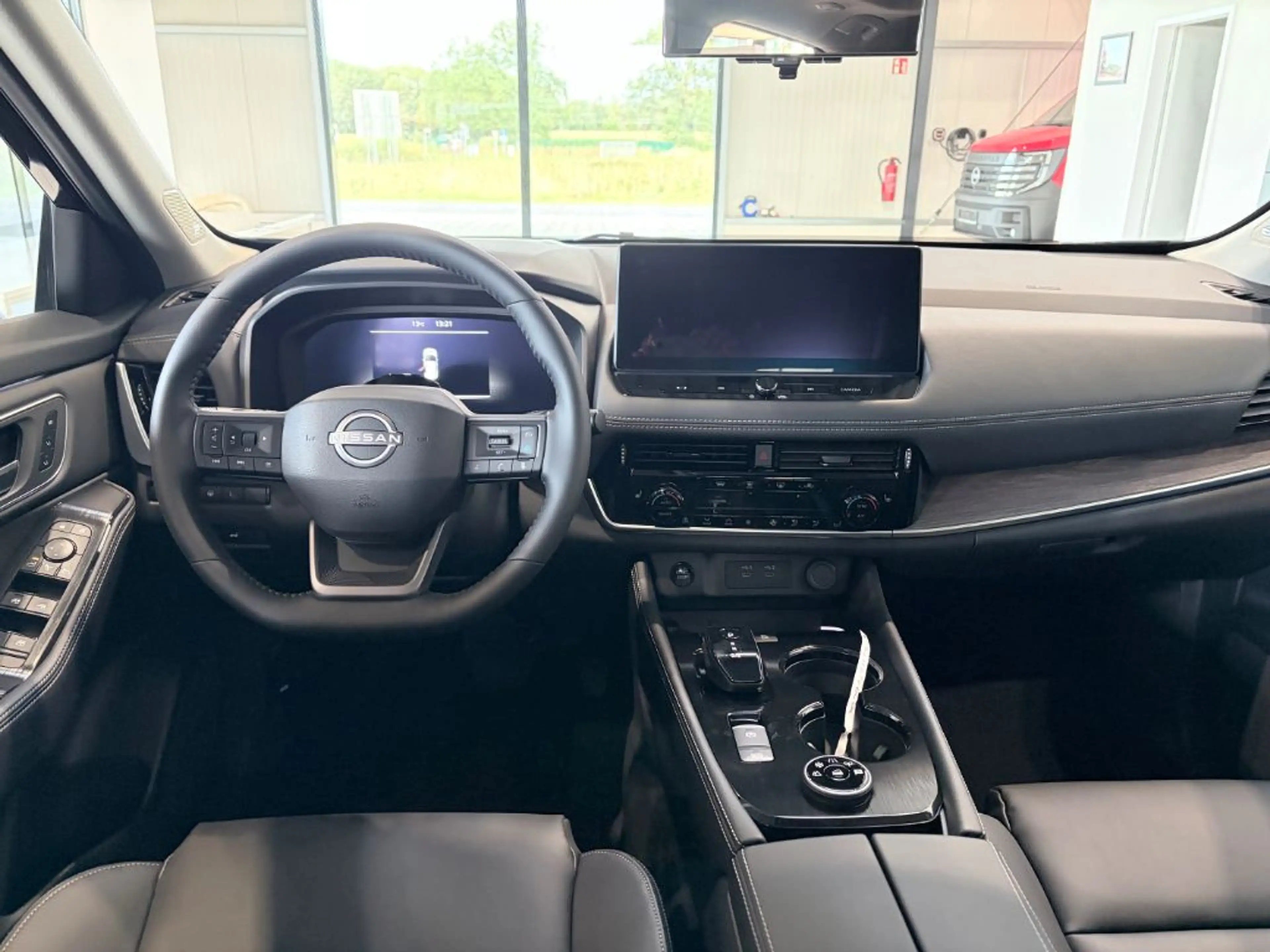 Nissan X-Trail 1.5 VC-T e-POWER e-4ORCE Tekna PGD — photo 9