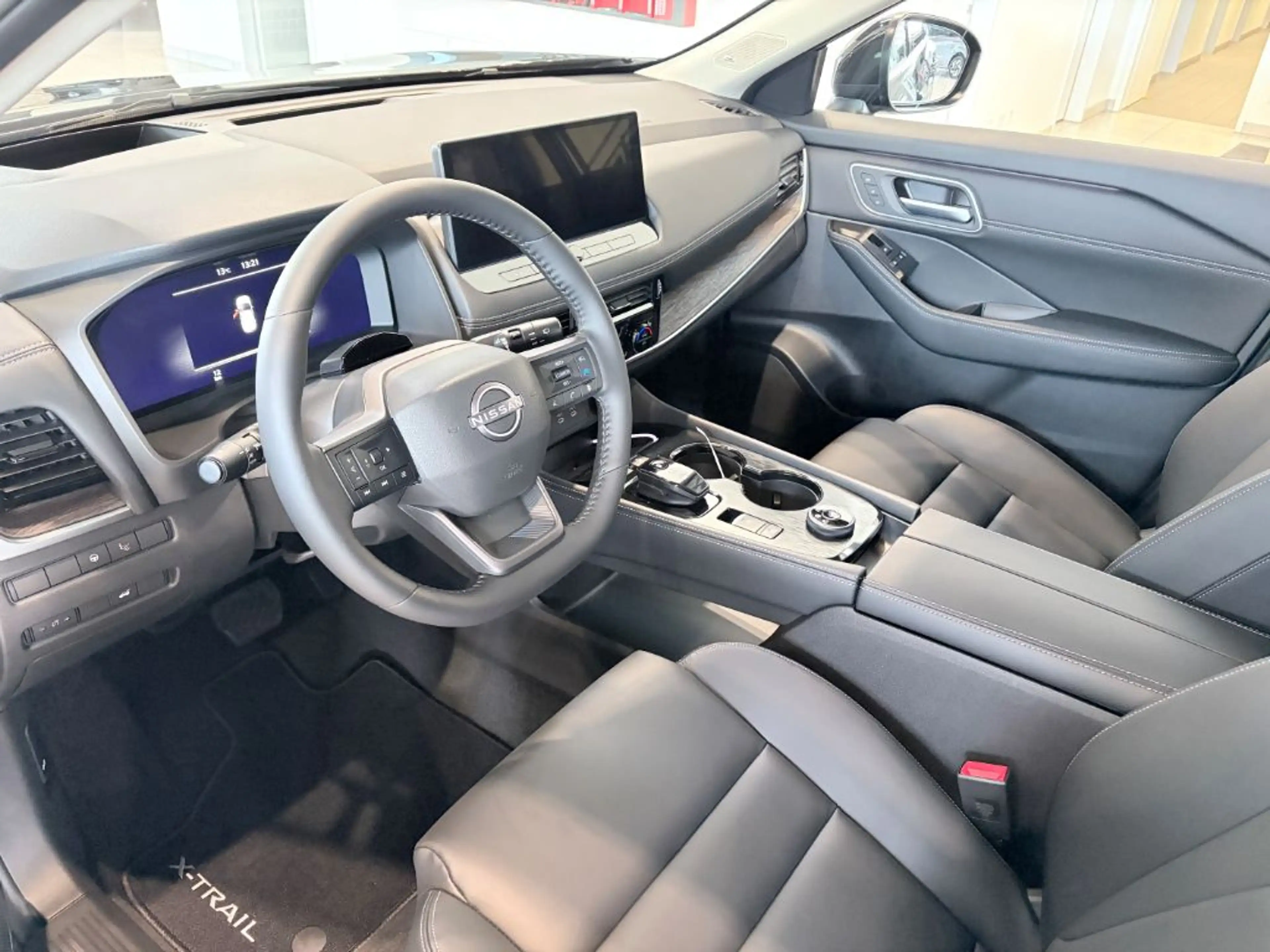 Nissan X-Trail 1.5 VC-T e-POWER e-4ORCE Tekna PGD — photo 10