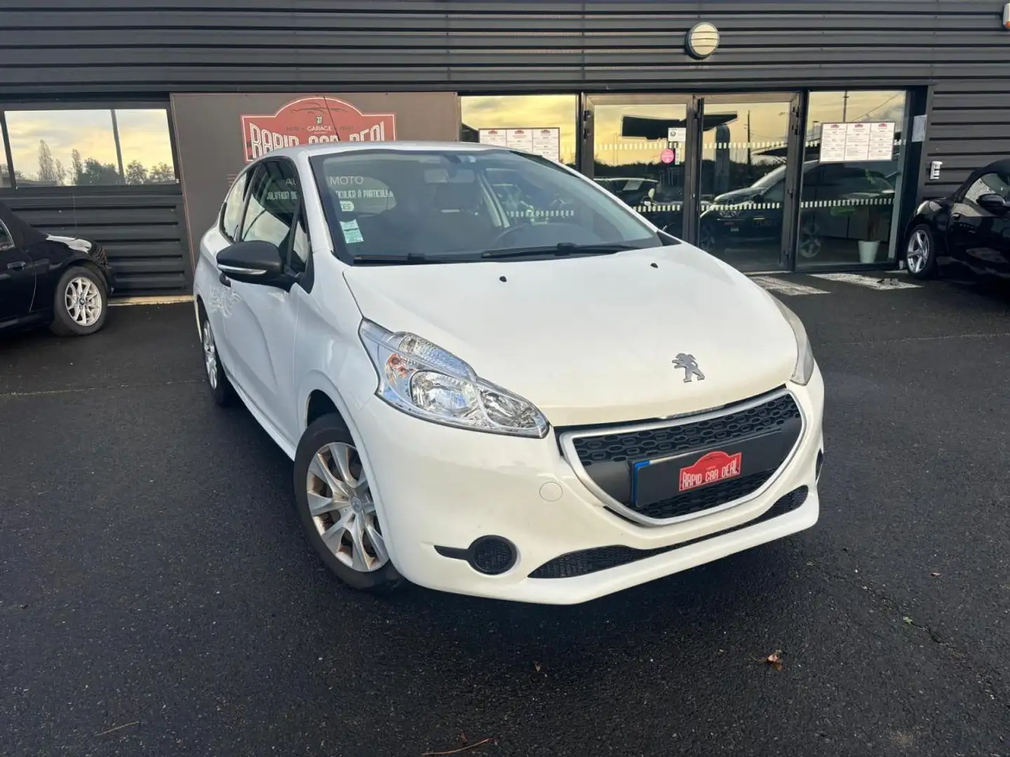 Peugeot 208 1.0 VTi 12V  Access PHASE 1 GARANTIE 3 MOIS Blanc - 1