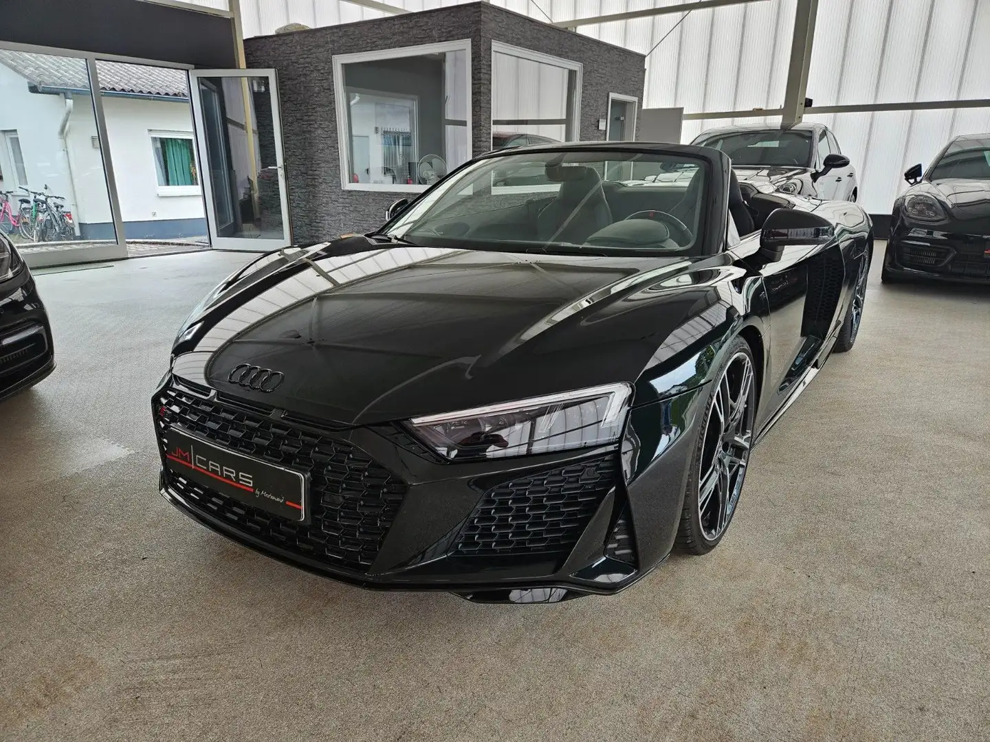 Audi R8 Spyder 5.2 FSI RWD performance Schwarz - 1