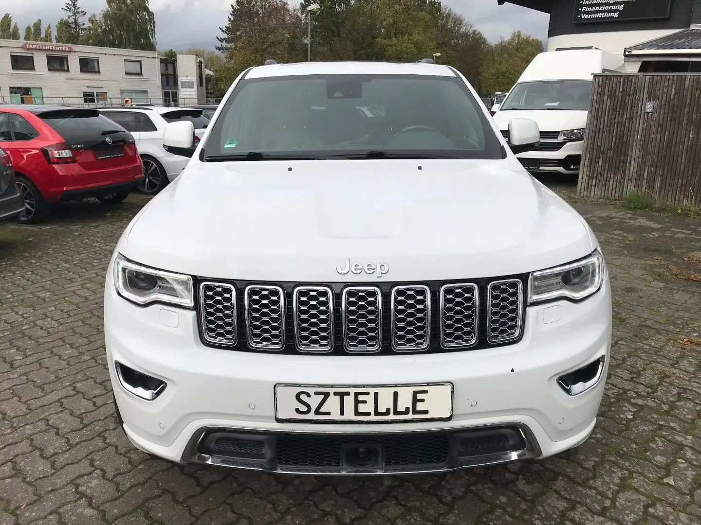 Jeep Grand Cherokee 3.0 CRD Overland*PANO*AHK* Weiß - 2