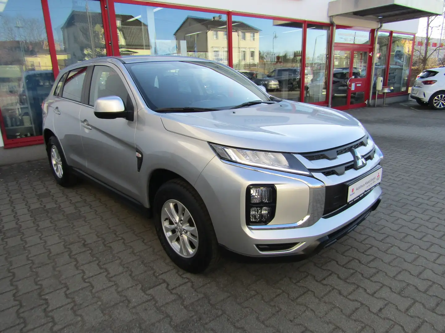 Mitsubishi ASX 2.0CVT Spirit Navigation Kamera Bi-LED Sitzheizung Silber - 1