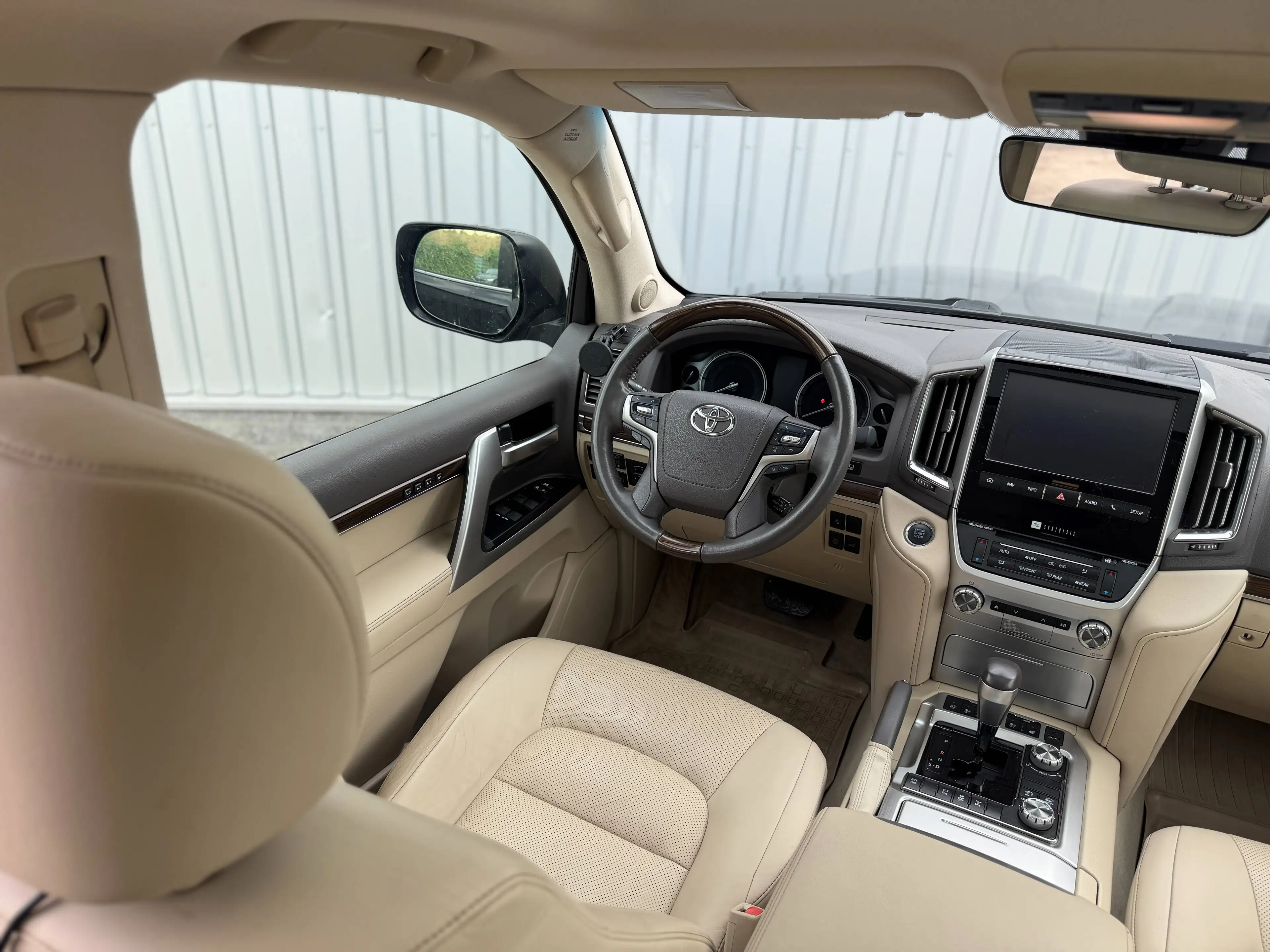 Toyota Land Cruiser LC 200 4.6 Benzine V8, EU-uitvoering — photo 5