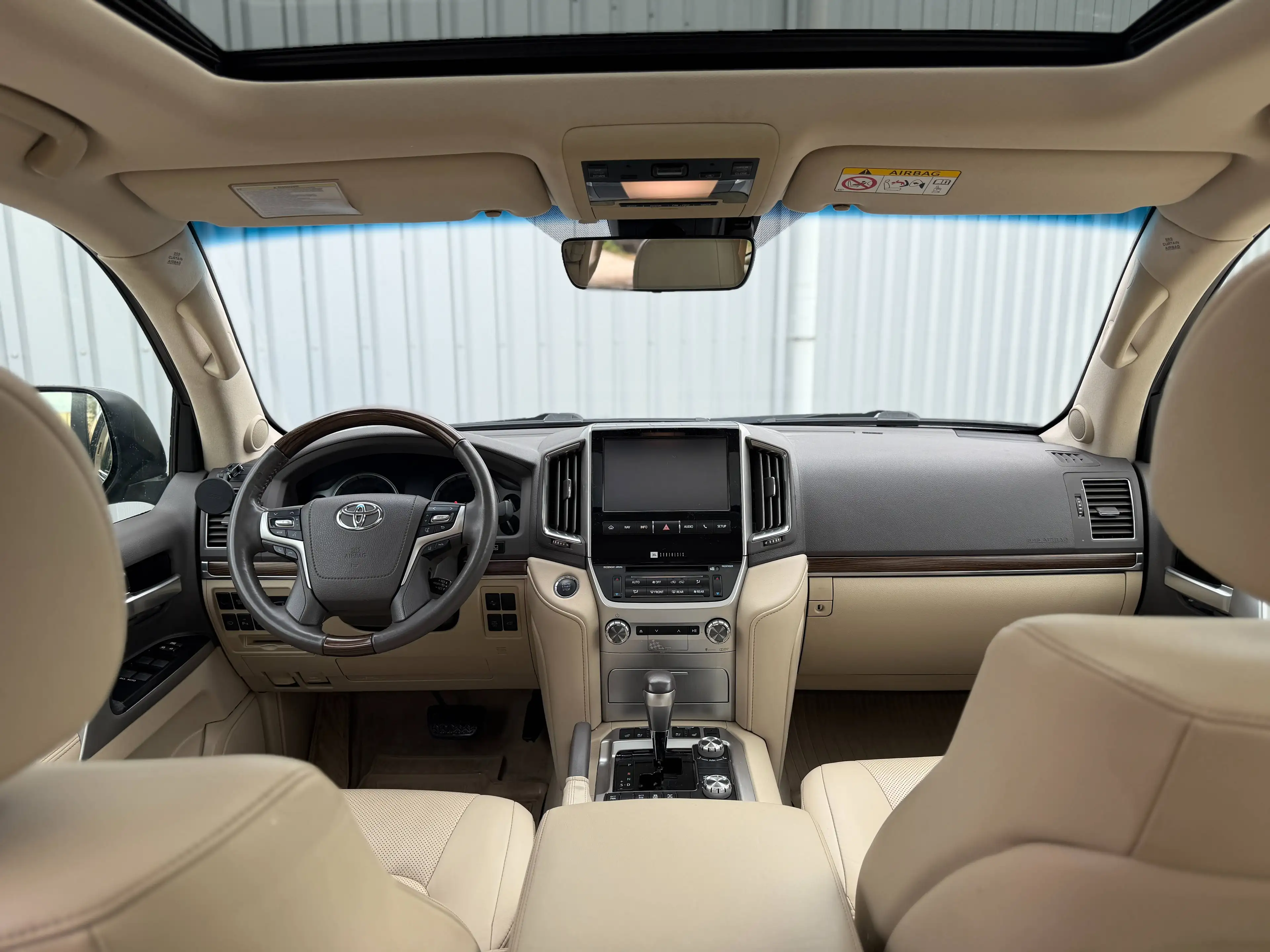 Toyota Land Cruiser LC 200 4.6 Benzine V8, EU-uitvoering — photo 3