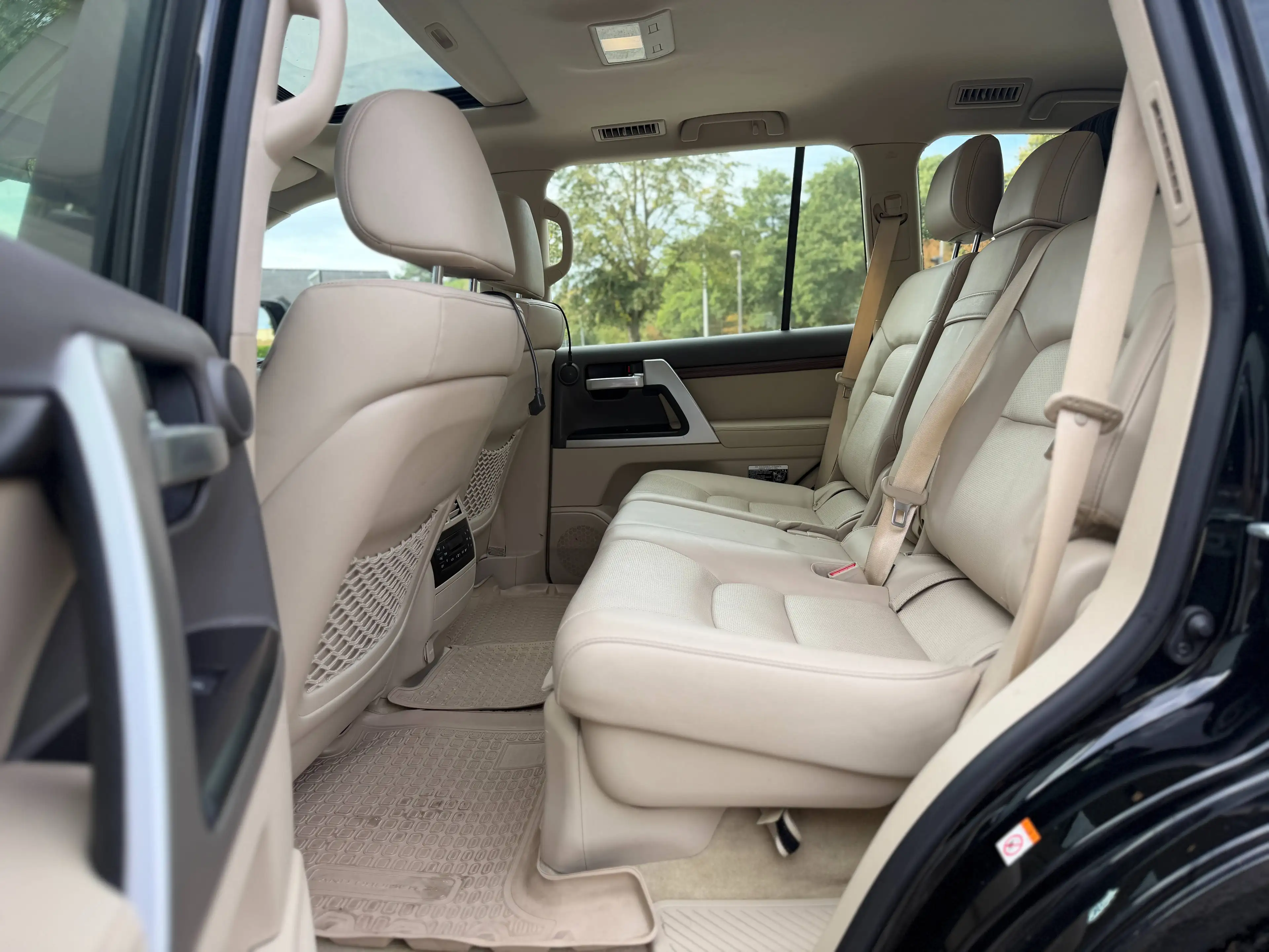 Toyota Land Cruiser LC 200 4.6 Benzine V8, EU-uitvoering — photo 9
