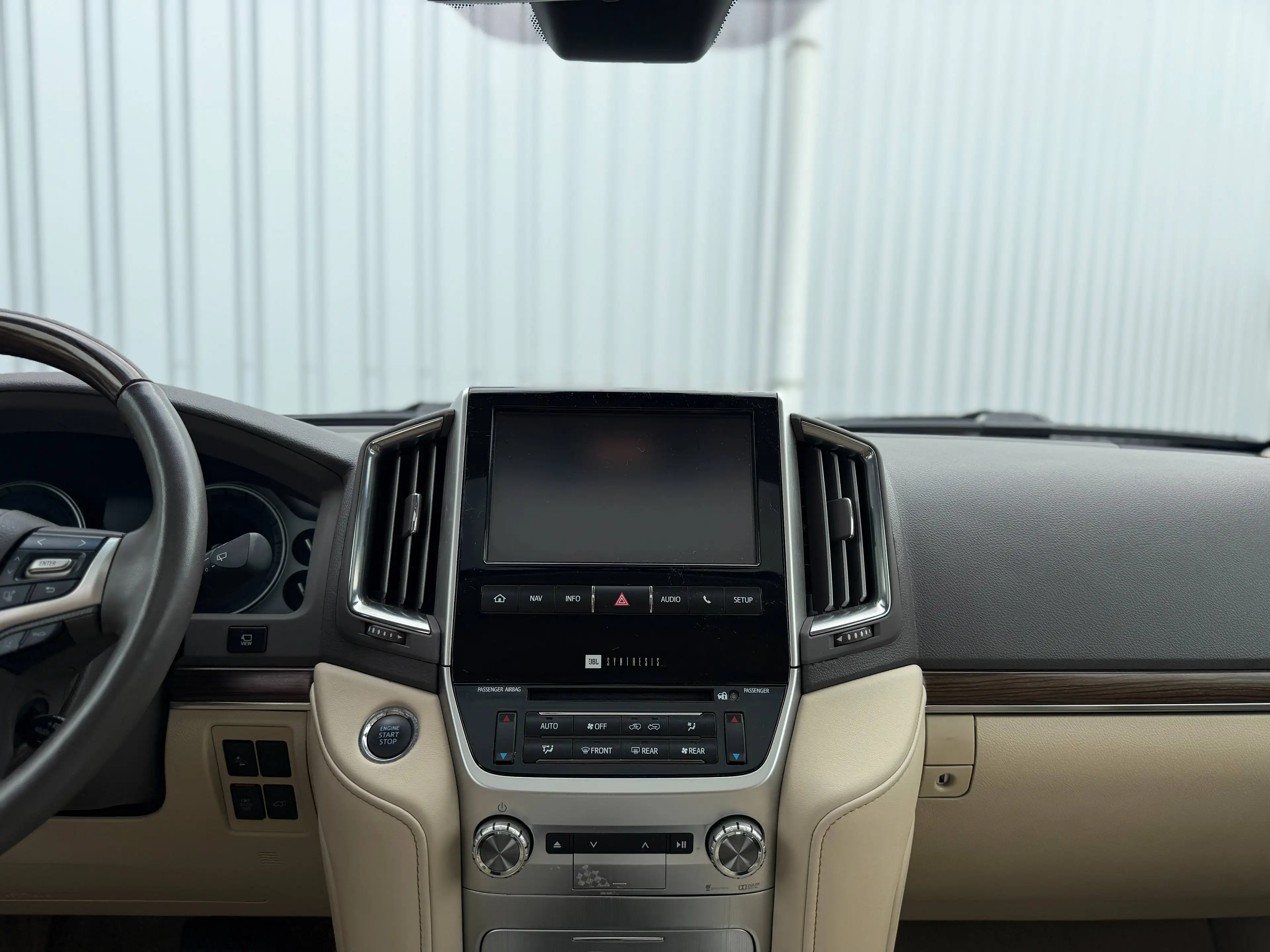 Toyota Land Cruiser LC 200 4.6 Benzine V8, EU-uitvoering — photo 8